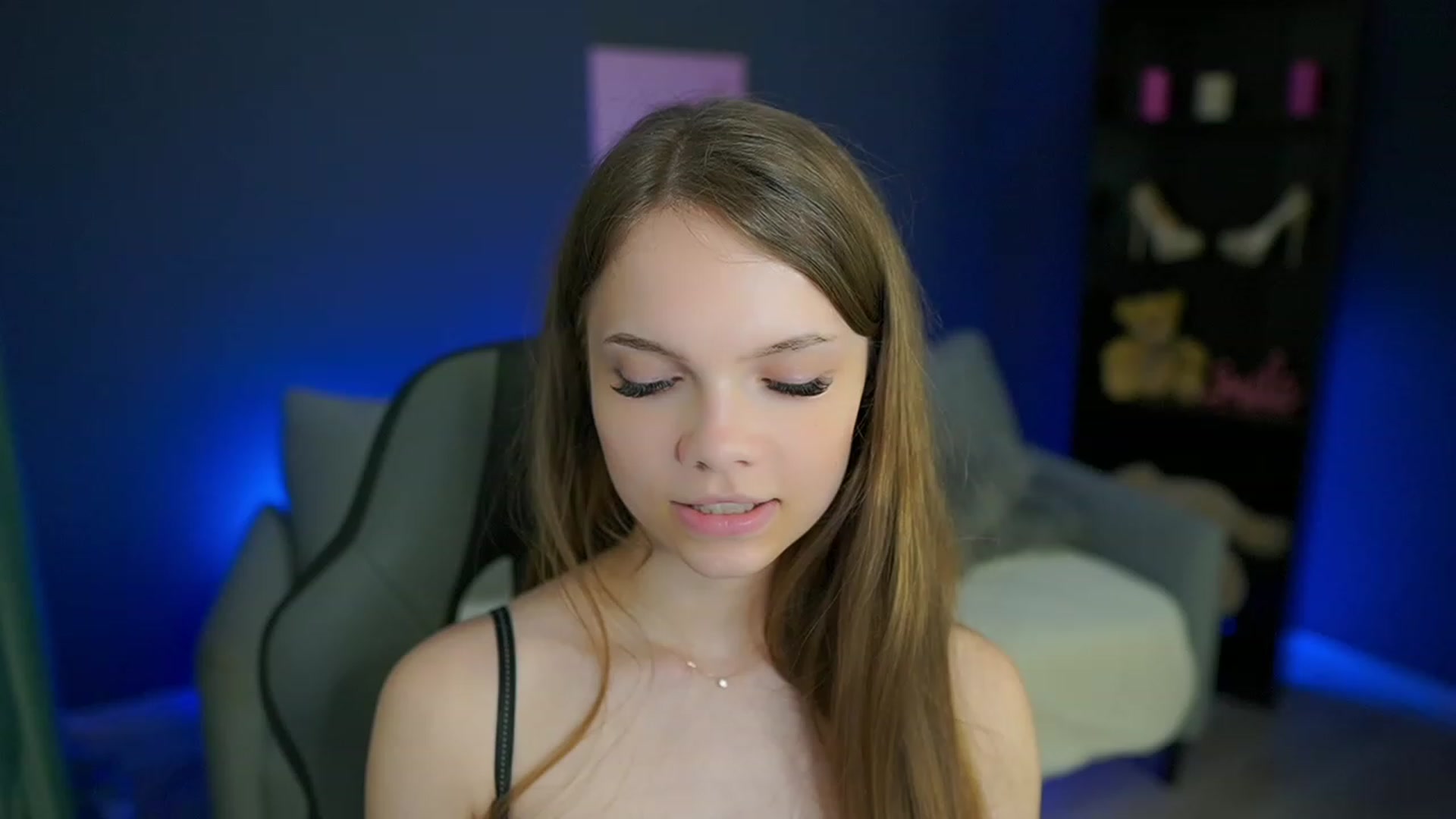Gallery image thumbnail from Natasha_Malk's myfreecams stream on, 05/02/2023, 16:40 image 10 of 20