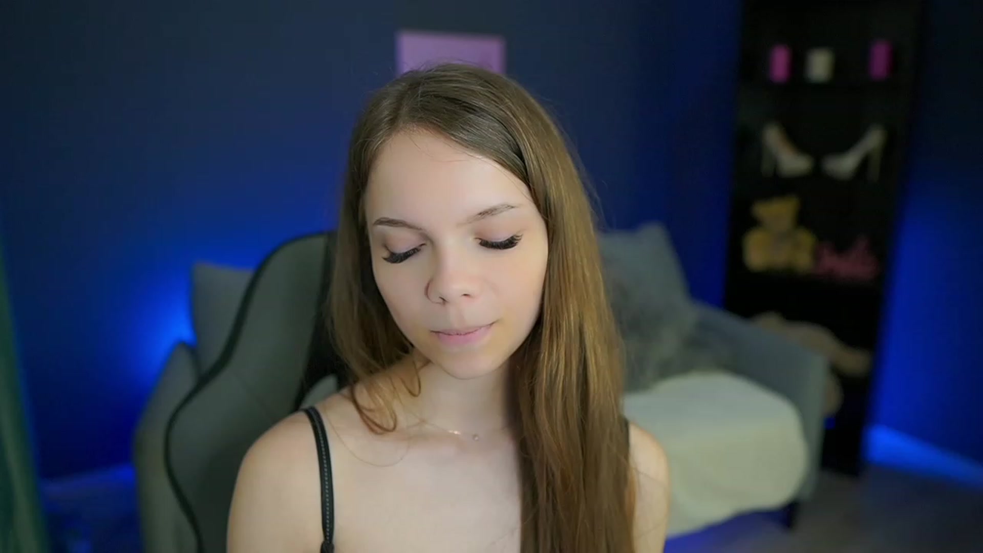 Gallery image thumbnail from Natasha_Malk's myfreecams stream on, 05/02/2023, 16:40 image 16 of 20