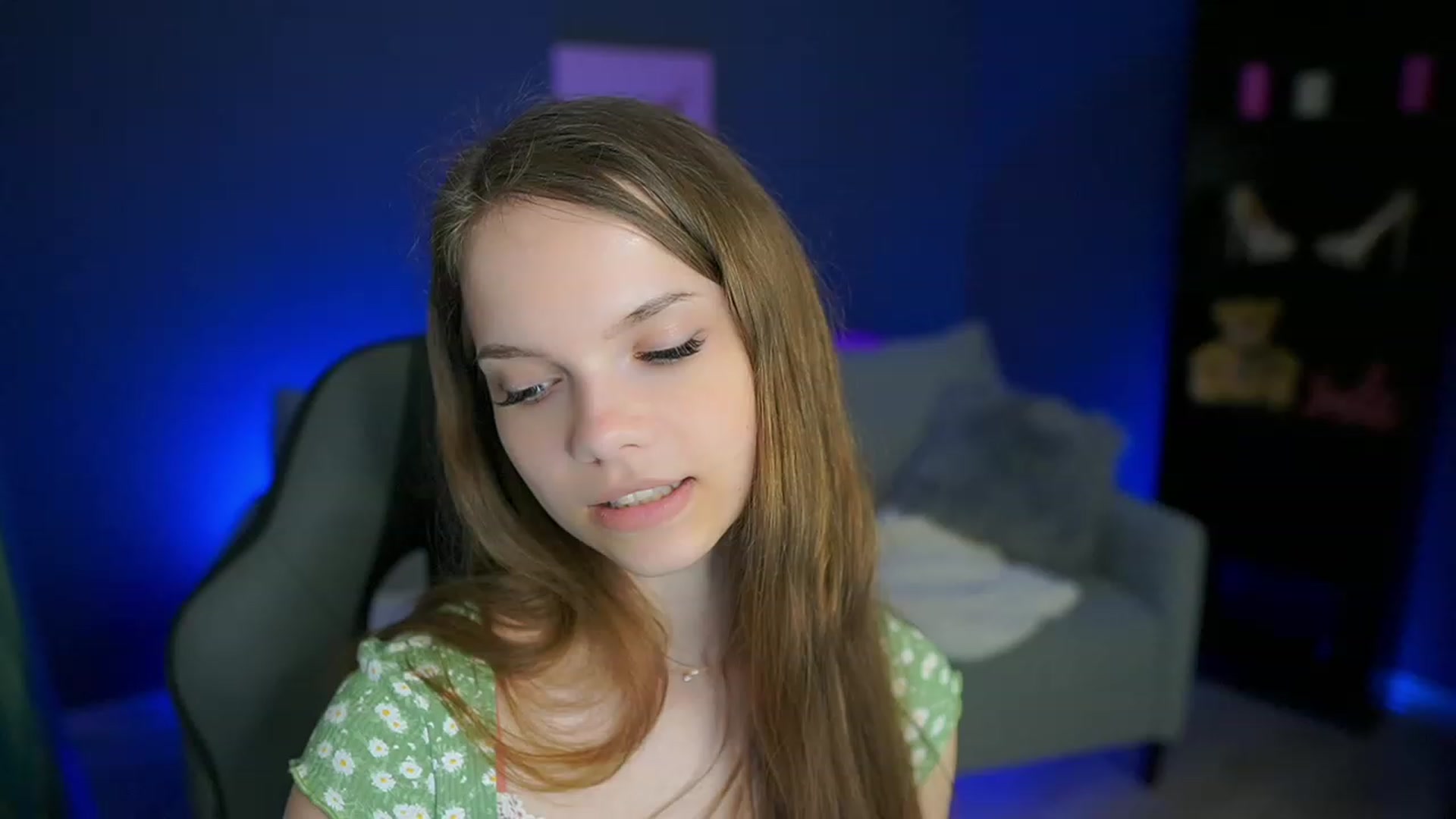 Gallery image thumbnail from Natasha_Malk's myfreecams stream on, 05/14/2023, 11:28 image 6 of 20