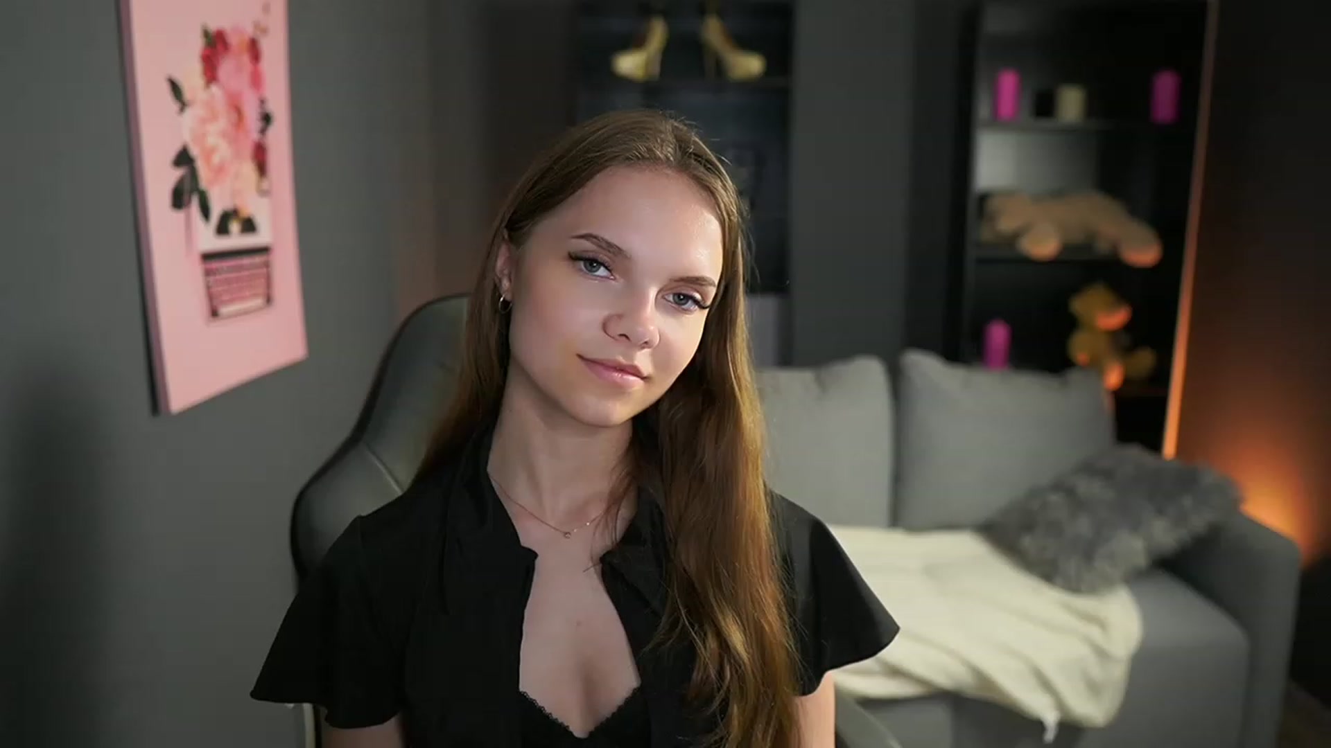 Gallery image thumbnail from Natasha_Malk's myfreecams stream on, 06/17/2023, 12:09 image 17 of 20