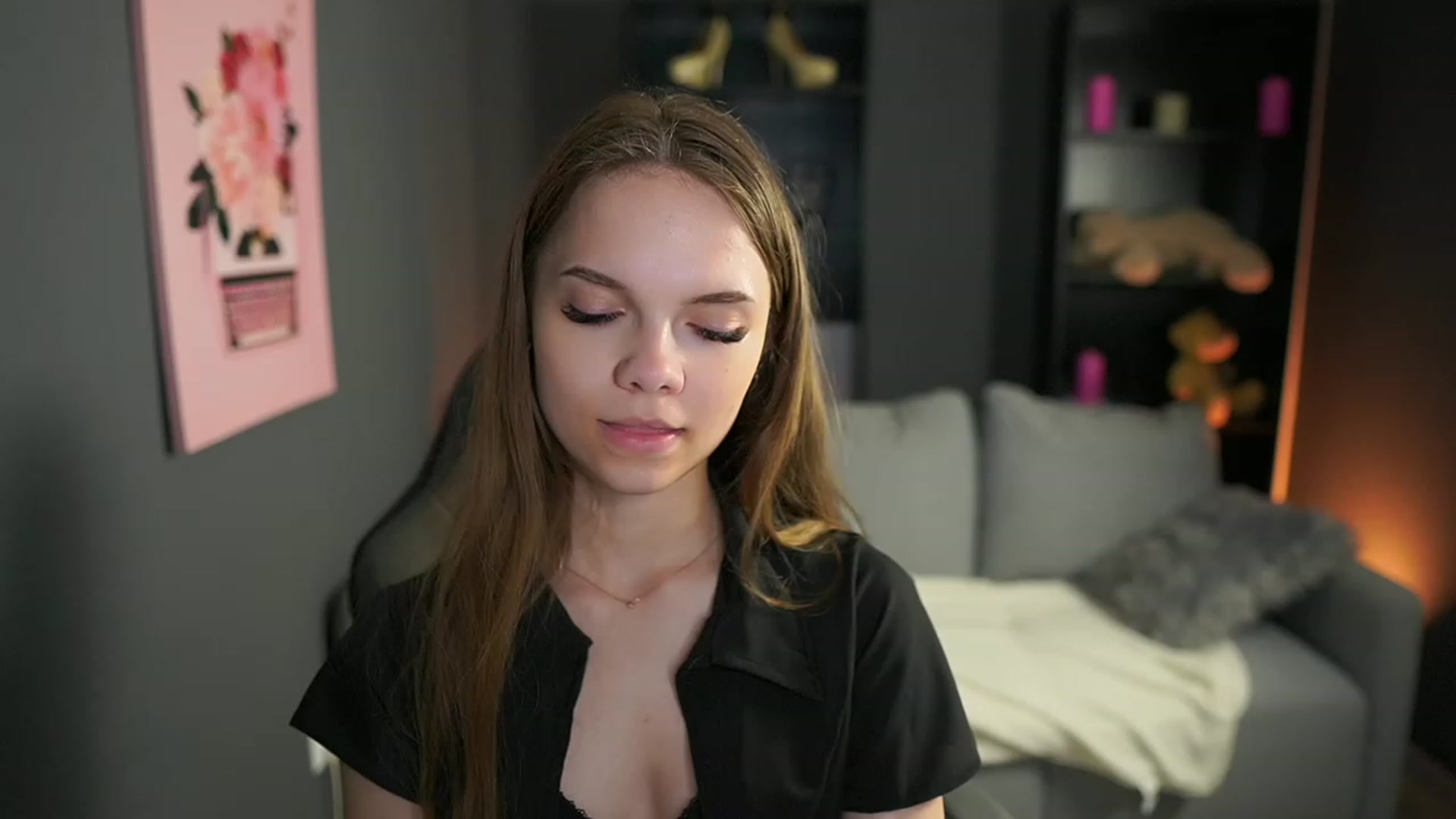 Gallery image thumbnail from Natasha_Malk's myfreecams stream on, 06/17/2023, 13:10 image 8 of 20