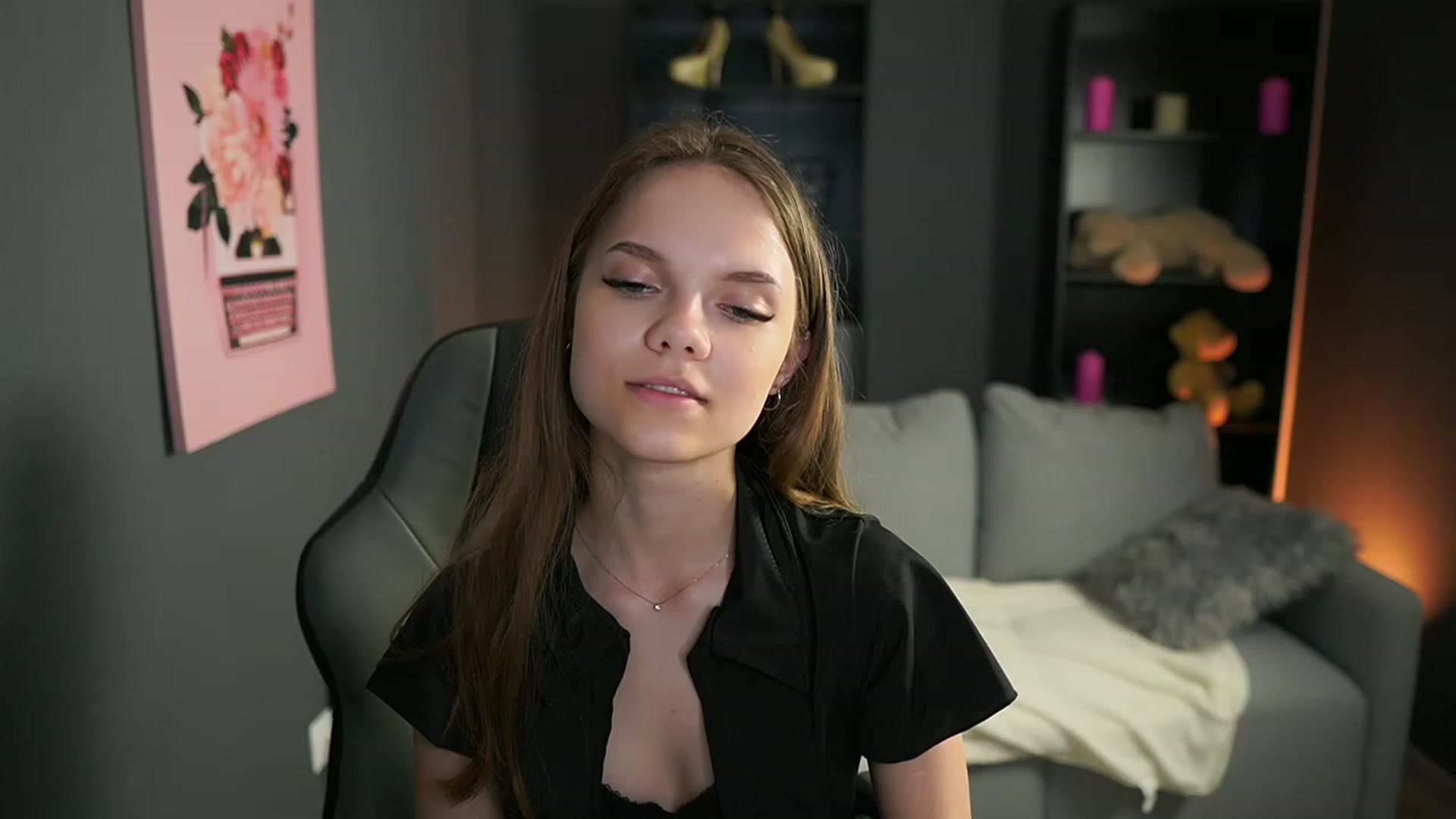 Gallery image thumbnail from Natasha_Malk's myfreecams stream on, 06/17/2023, 13:10 image 2 of 20