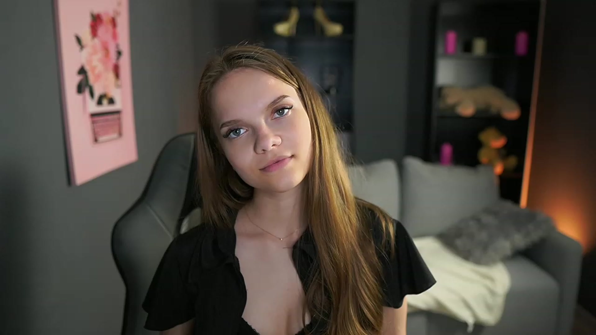 Gallery image thumbnail from Natasha_Malk's myfreecams stream on, 06/17/2023, 13:46 image 1 of 20