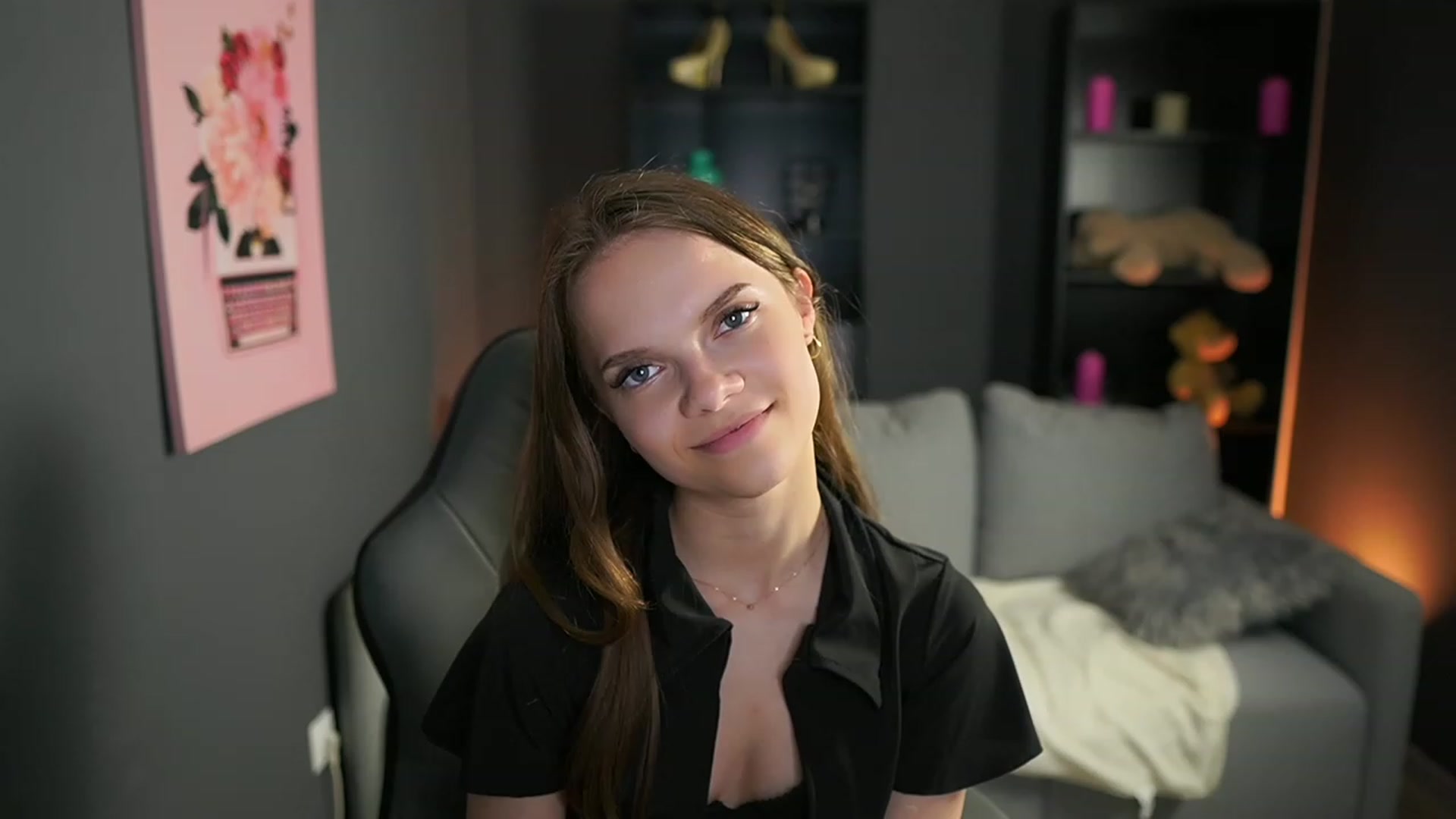 Gallery image thumbnail from Natasha_Malk's myfreecams stream on, 06/17/2023, 14:53 image 2 of 20