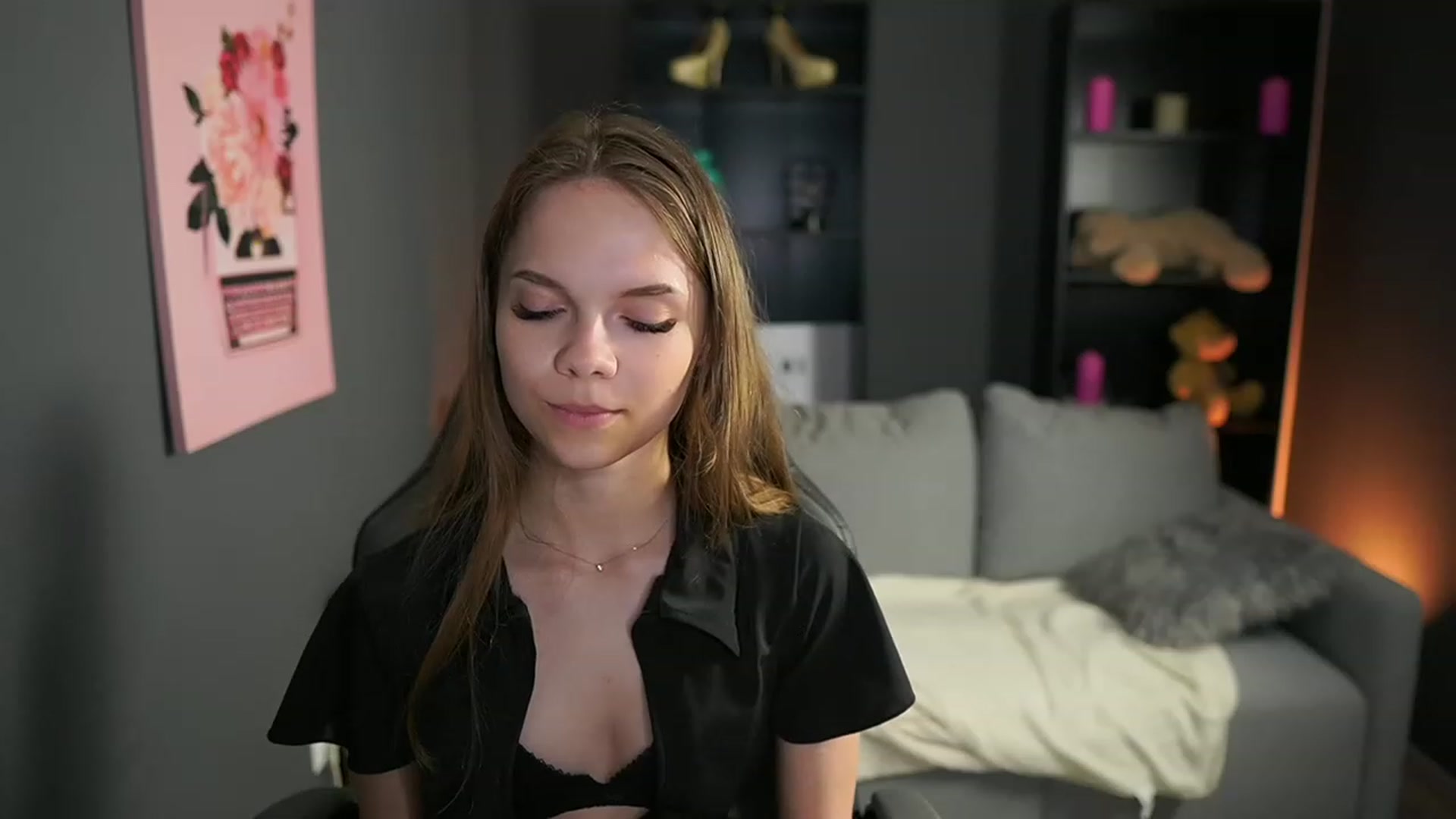 Gallery image thumbnail from Natasha_Malk's myfreecams stream on, 06/17/2023, 15:43 image 5 of 20