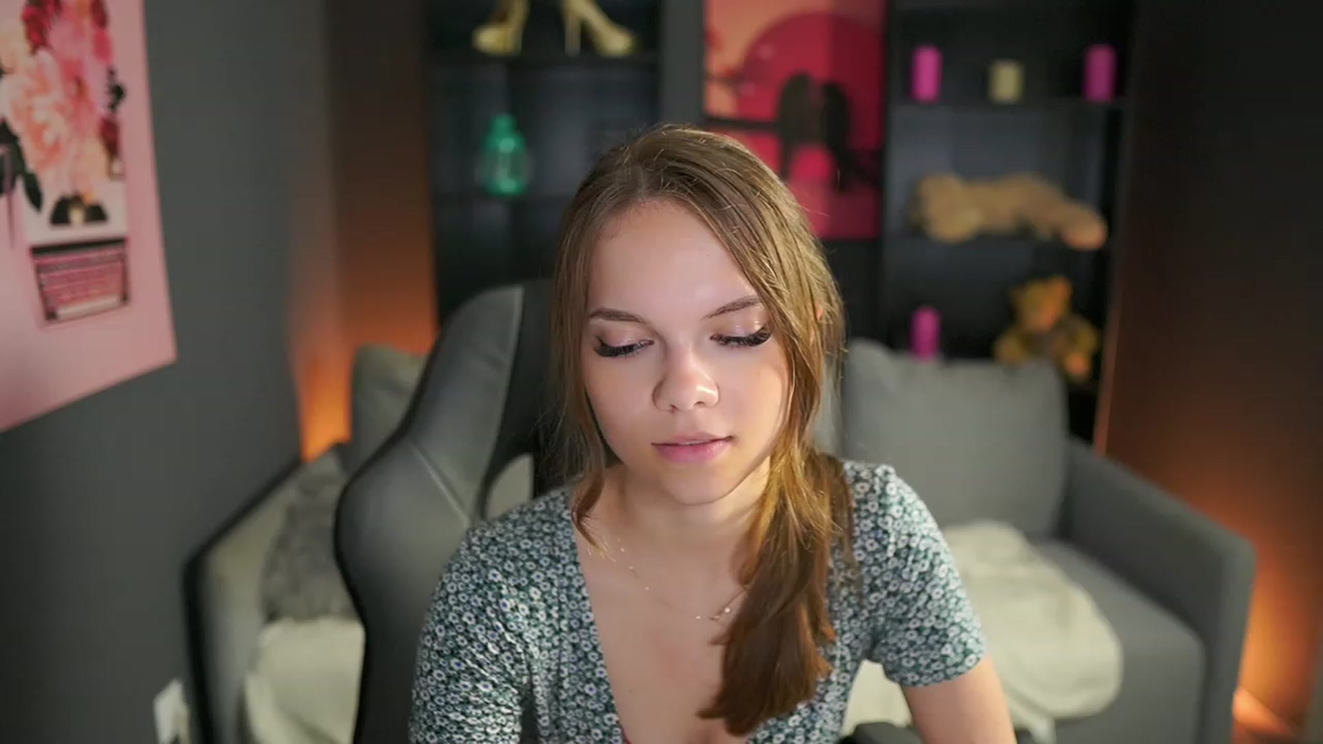 Gallery image thumbnail from Natasha_Malk's myfreecams stream on, 07/09/2023, 13:07 image 5 of 20