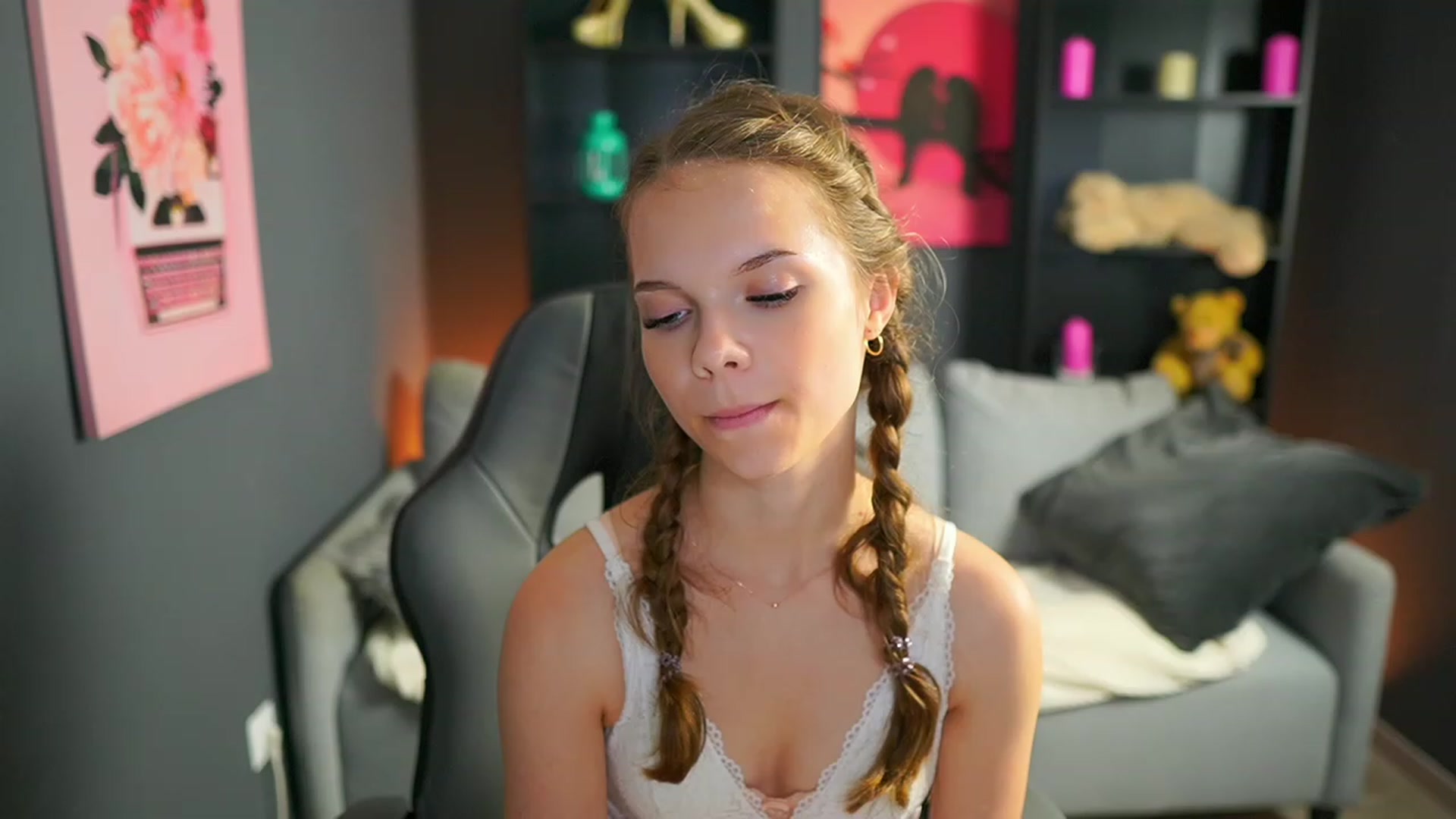 Gallery image thumbnail from Natasha_Malk's myfreecams stream on, 07/29/2023, 12:49 image 18 of 20