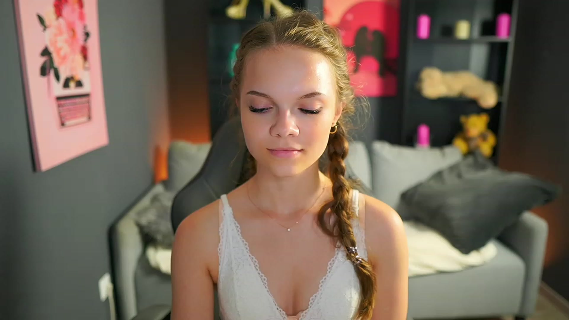 Gallery image thumbnail from Natasha_Malk's myfreecams stream on, 07/29/2023, 15:36 image 5 of 20