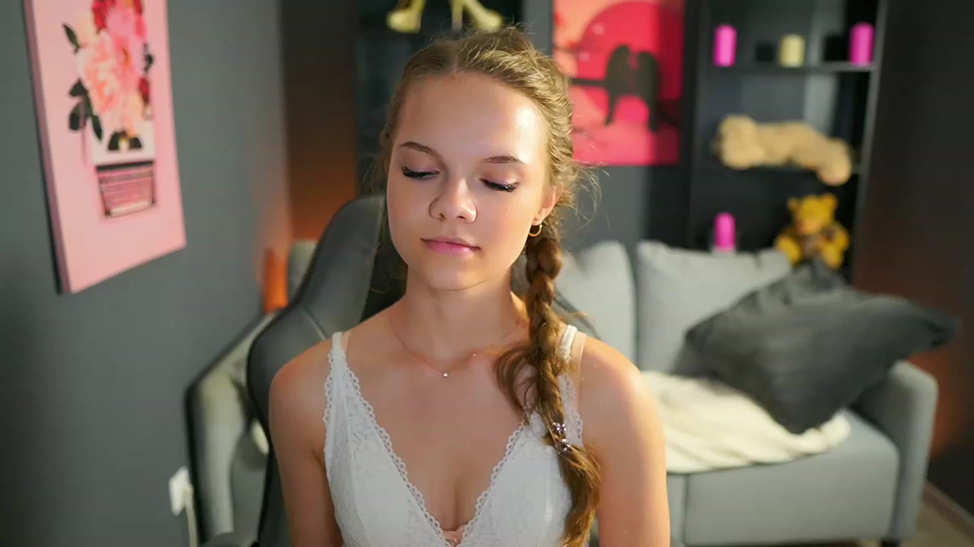Gallery image thumbnail from Natasha_Malk's myfreecams stream on, 07/29/2023, 15:47 image 16 of 20