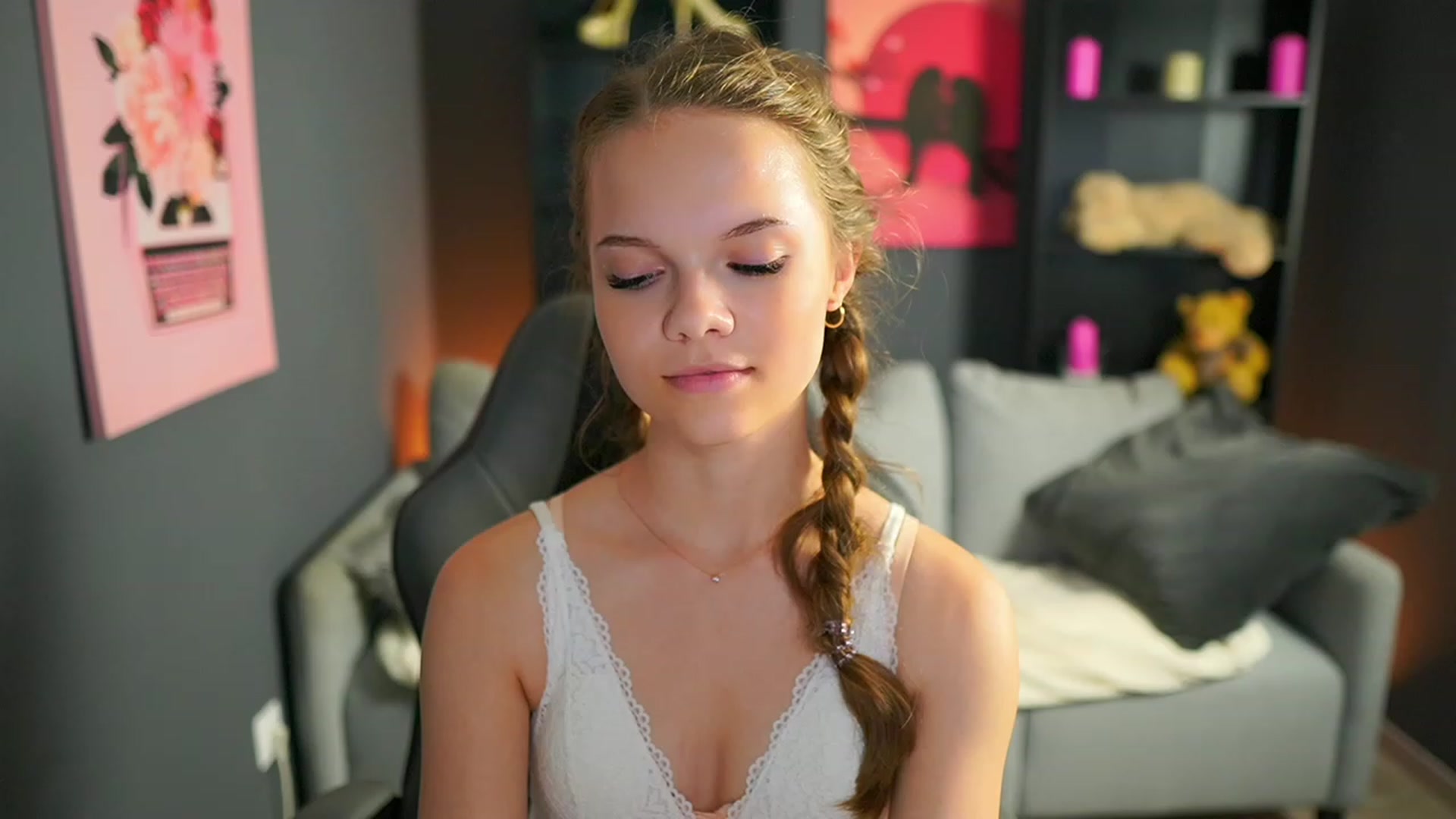 Gallery image thumbnail from Natasha_Malk's myfreecams stream on, 07/29/2023, 15:47 image 14 of 20