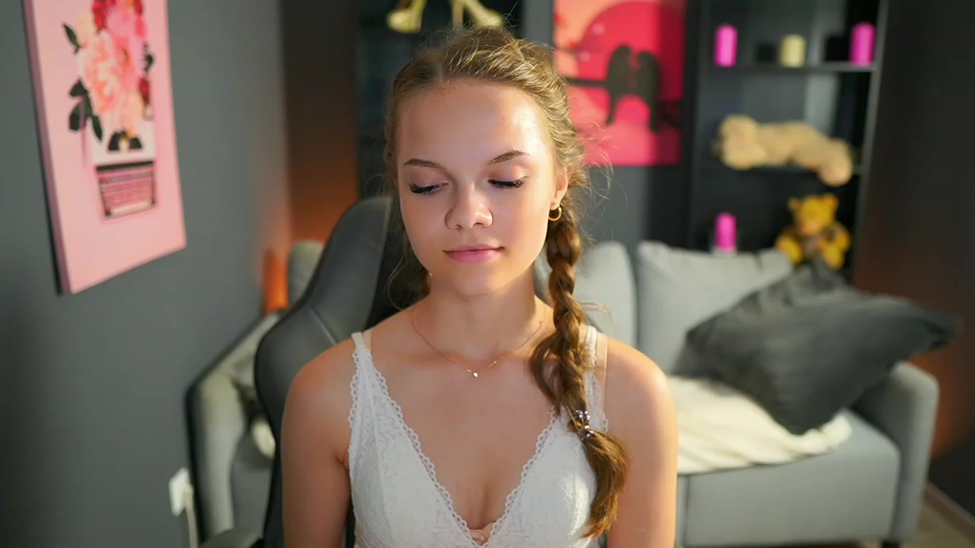 Gallery image thumbnail from Natasha_Malk's myfreecams stream on, 07/29/2023, 15:47 image 18 of 20