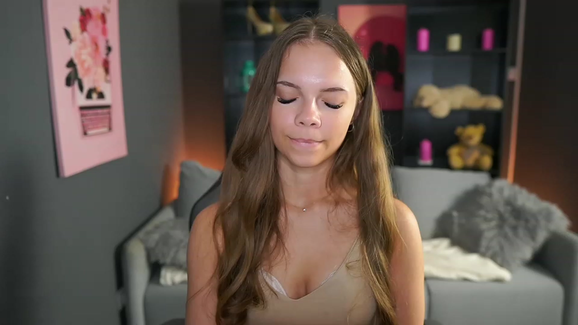 Gallery image thumbnail from Natasha_Malk's myfreecams stream on, 10/07/2023, 14:43 image 3 of 20