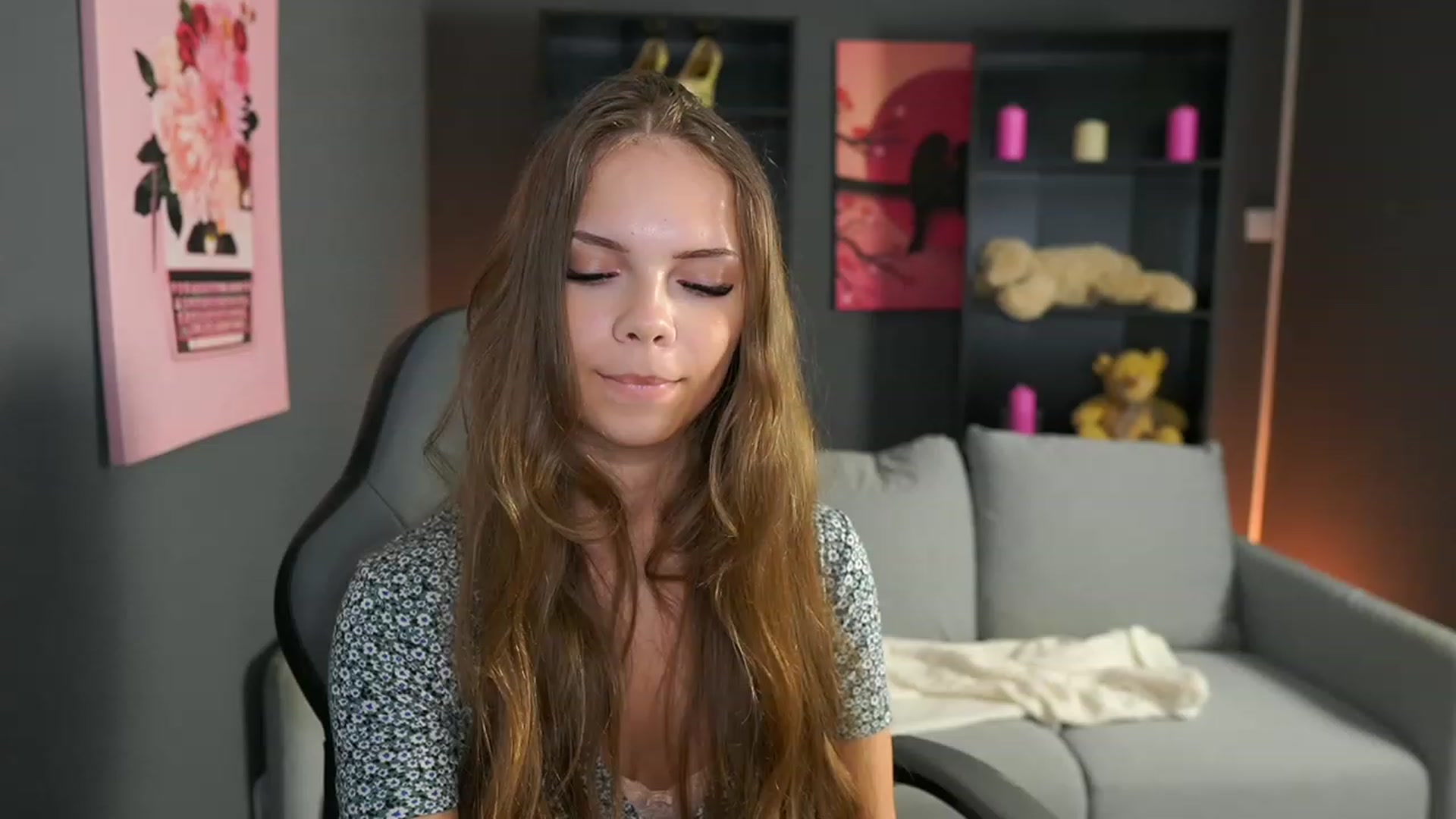 Gallery image thumbnail from Natasha_Malk's myfreecams stream on, 10/20/2023, 15:10 image 20 of 20
