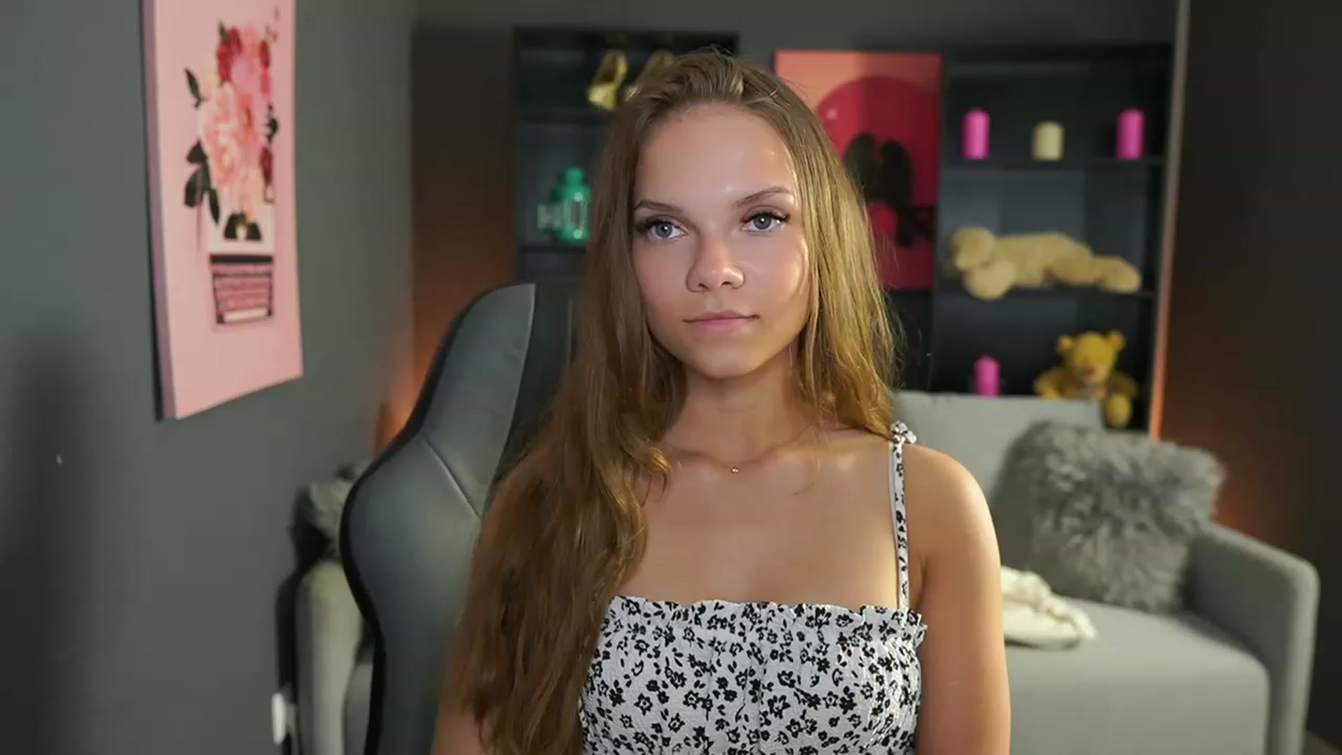 Gallery image thumbnail from Natasha_Malk's myfreecams stream on, 10/22/2023, 16:19 image 20 of 20