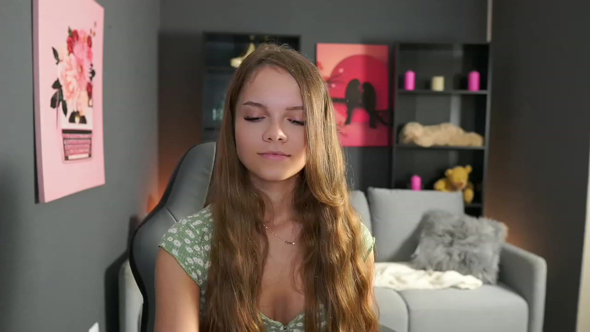 Gallery image thumbnail from Natasha_Malk's myfreecams stream on, 11/05/2023, 14:30 image 19 of 20