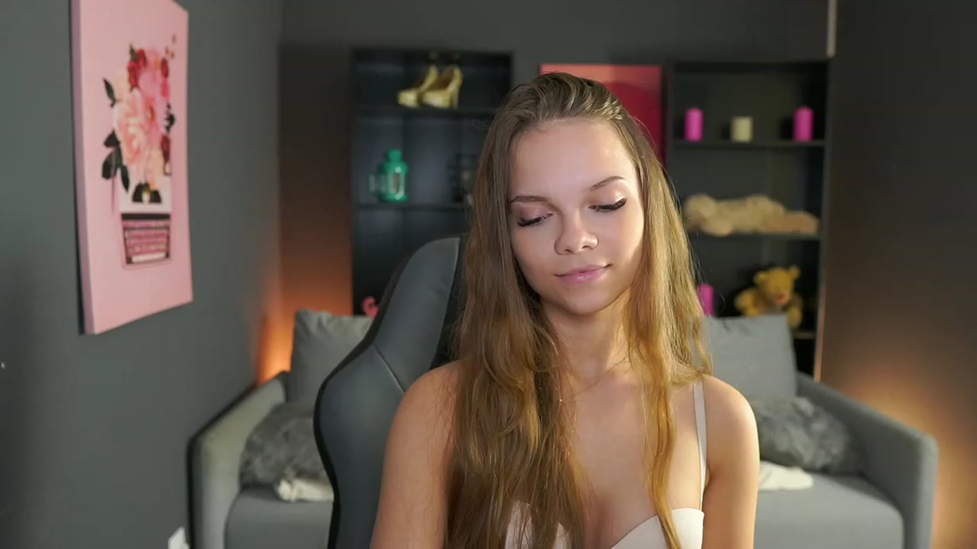 Gallery image thumbnail from Natasha_Malk's myfreecams stream on, 11/09/2023, 16:49 image 17 of 20