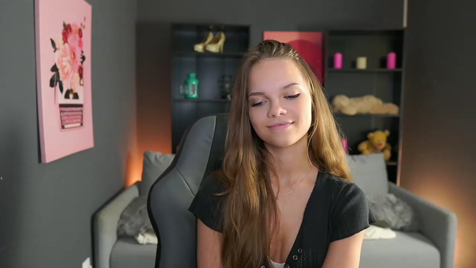 Gallery image thumbnail from Natasha_Malk's myfreecams stream on, 11/09/2023, 18:09 image 13 of 20