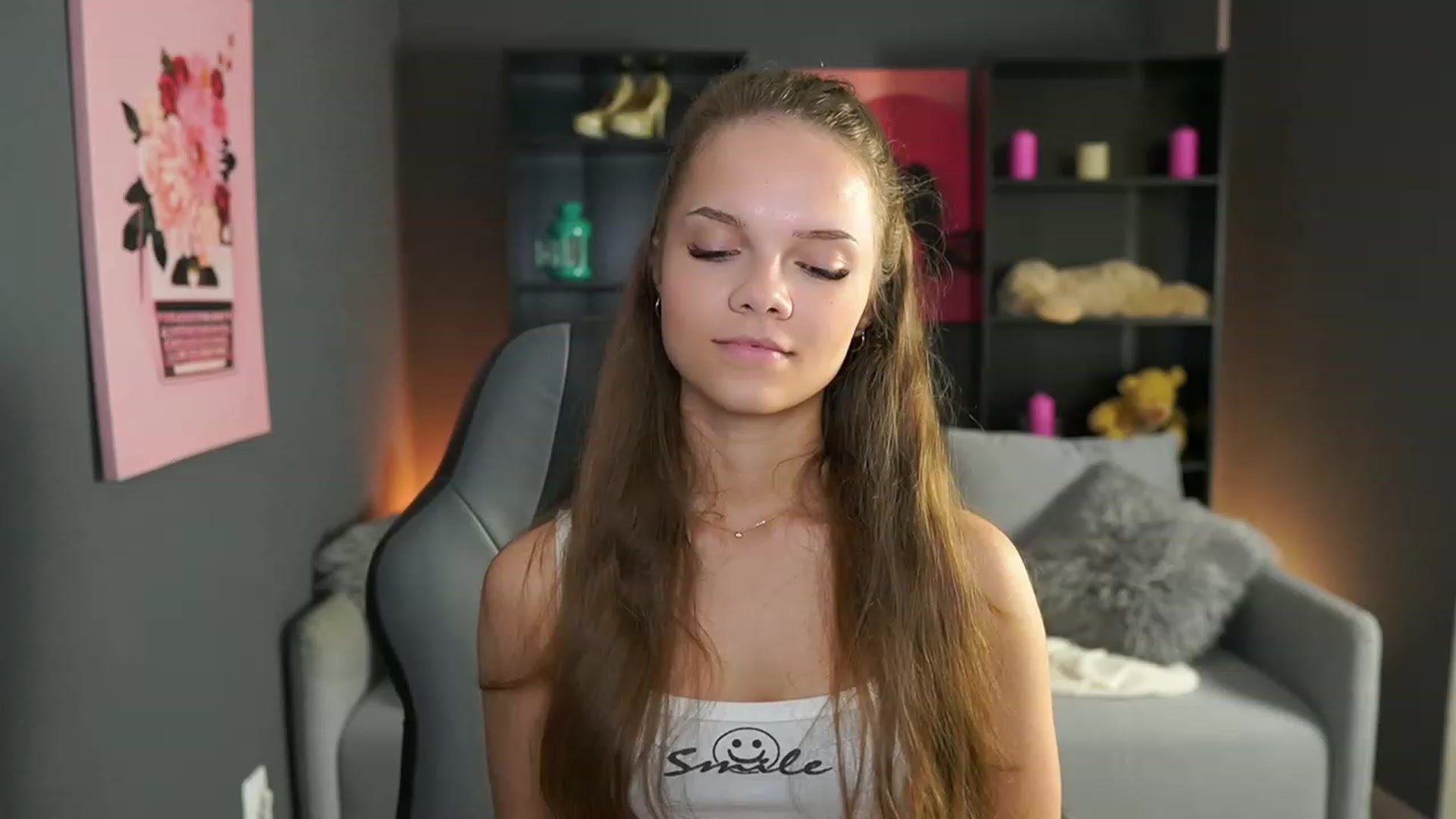 Gallery image thumbnail from Natasha_Malk's myfreecams stream on, 11/10/2023, 12:52 image 17 of 20