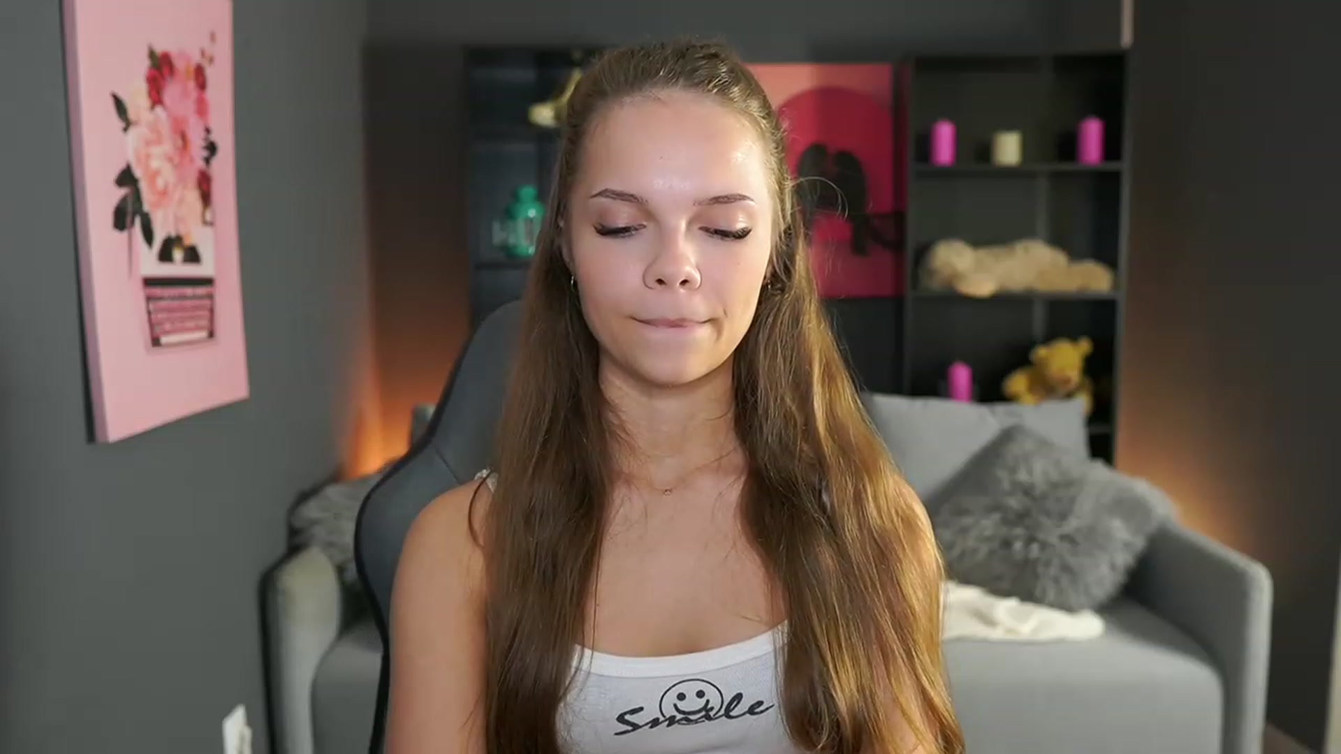 Gallery image thumbnail from Natasha_Malk's myfreecams stream on, 11/10/2023, 16:10 image 6 of 20