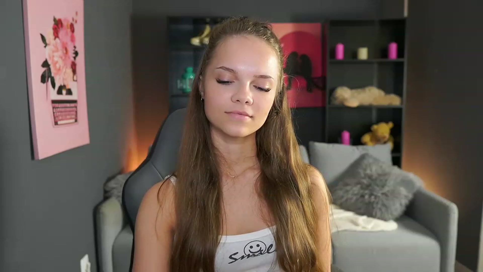 Gallery image thumbnail from Natasha_Malk's myfreecams stream on, 11/10/2023, 16:10 image 7 of 20