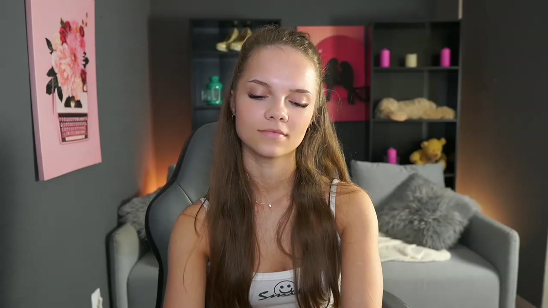 Gallery image thumbnail from Natasha_Malk's myfreecams stream on, 11/10/2023, 16:10 image 5 of 20