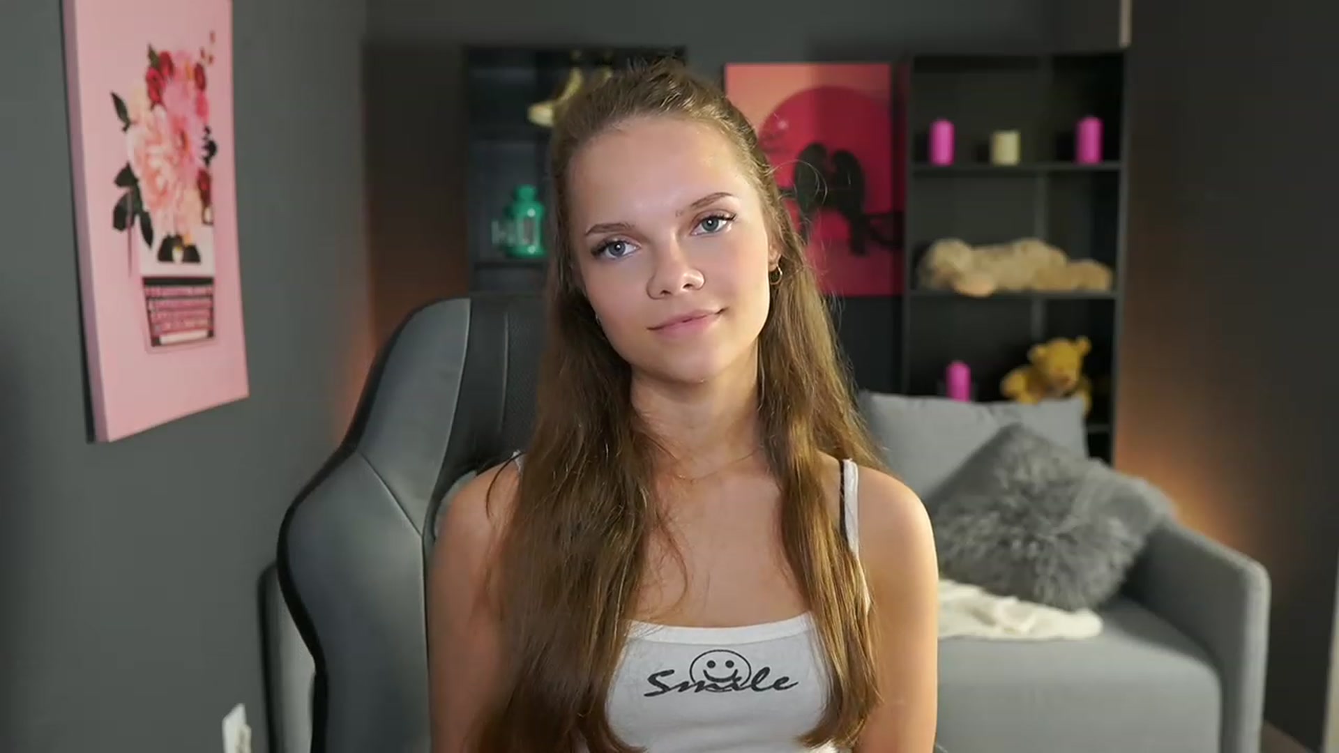 Gallery image thumbnail from Natasha_Malk's myfreecams stream on, 11/10/2023, 16:10 image 13 of 20