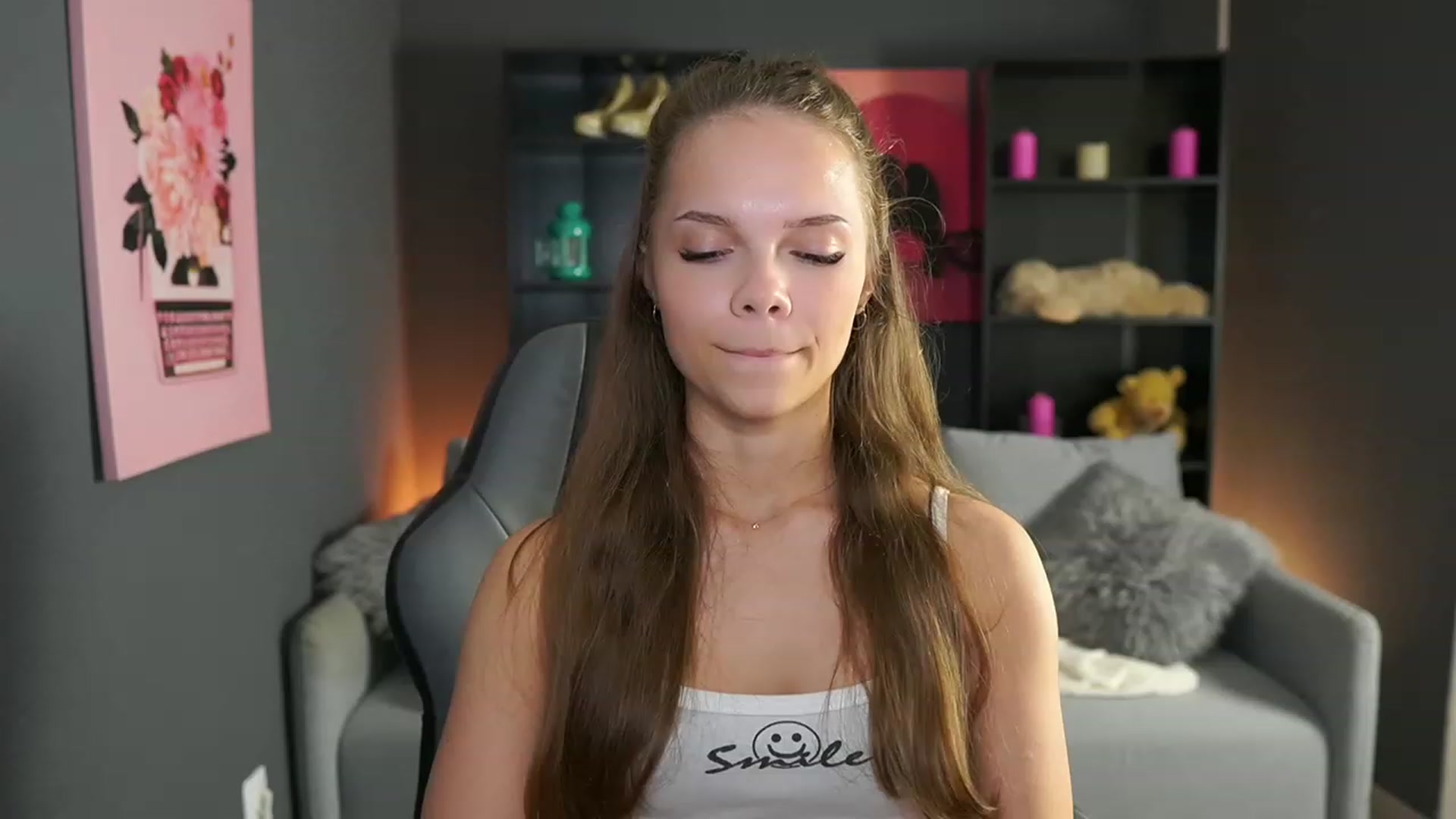 Gallery image thumbnail from Natasha_Malk's myfreecams stream on, 11/10/2023, 16:10 image 3 of 20