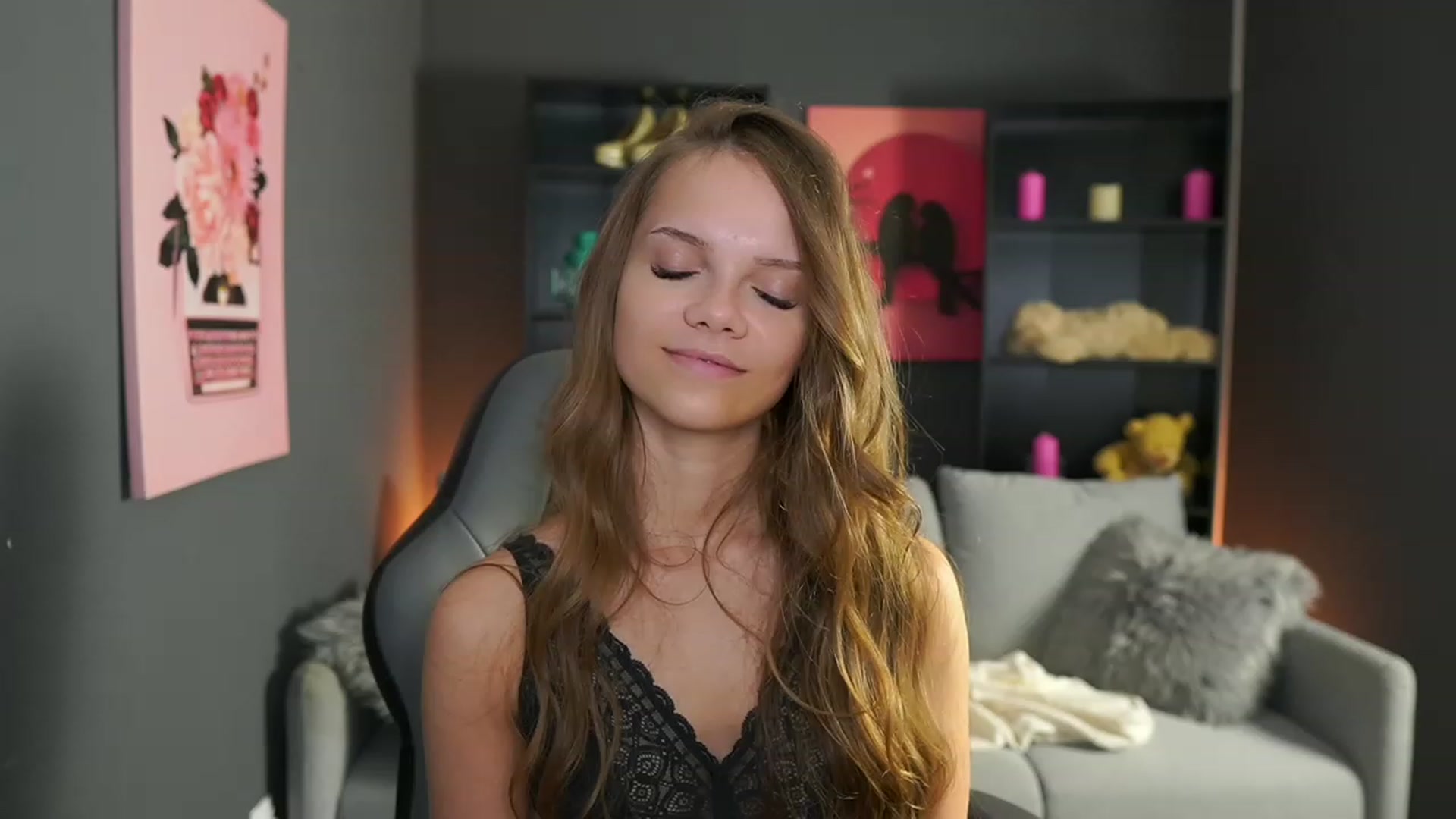Gallery image thumbnail from Natasha_Malk's myfreecams stream on, 11/12/2023, 16:21 image 19 of 20