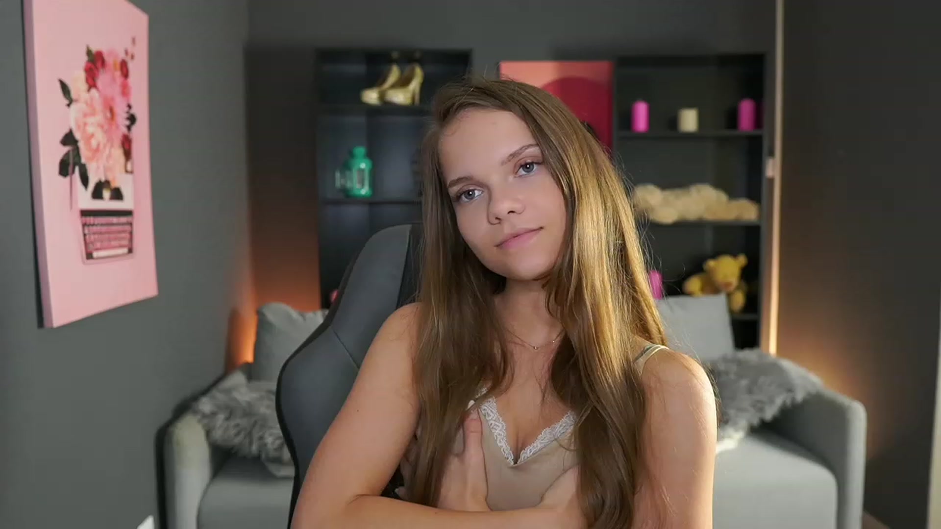 Gallery image thumbnail from Natasha_Malk's myfreecams stream on, 11/16/2023, 14:33 image 16 of 20