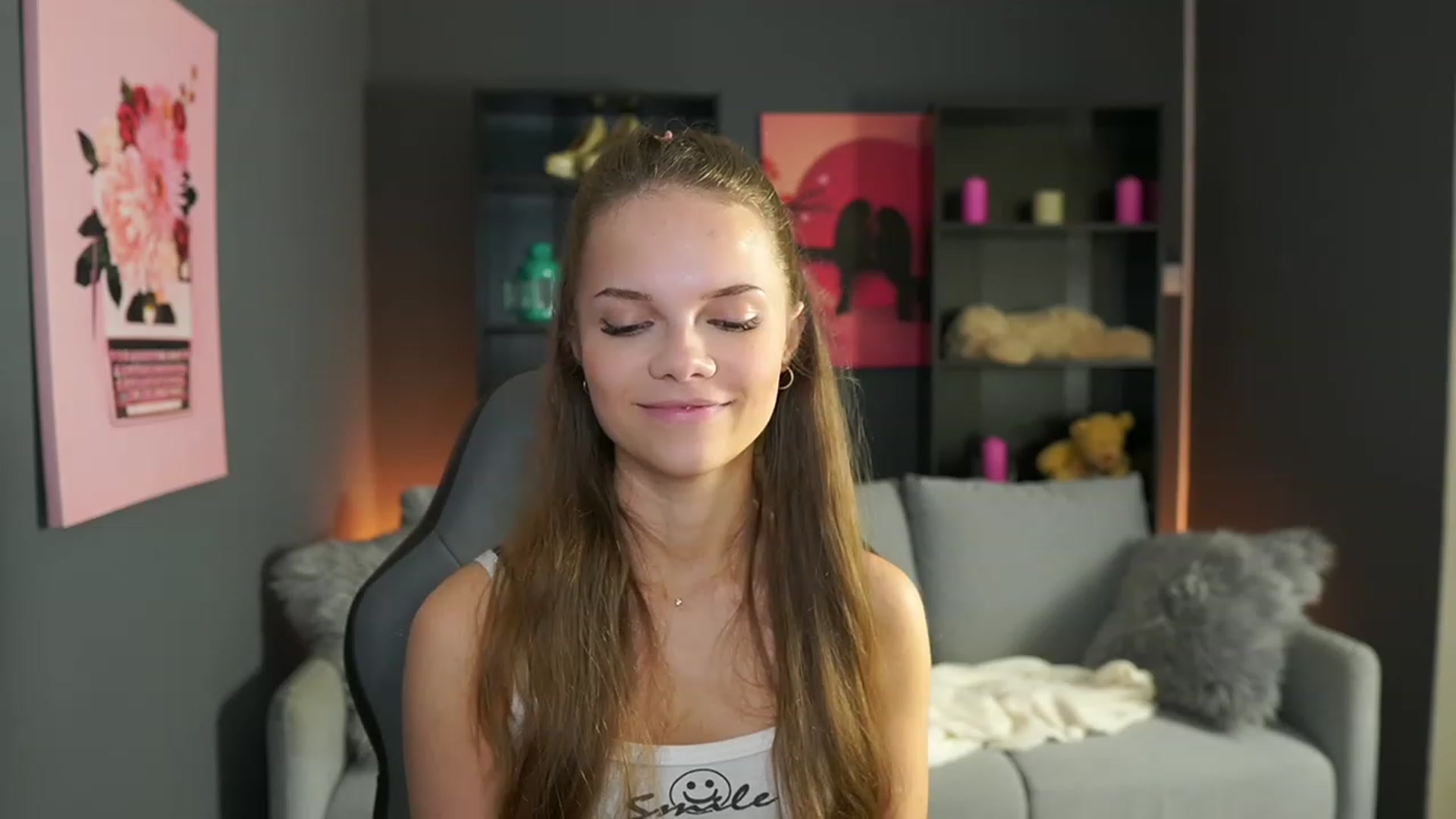 Gallery image thumbnail from Natasha_Malk's myfreecams stream on, 11/17/2023, 12:40 image 16 of 20