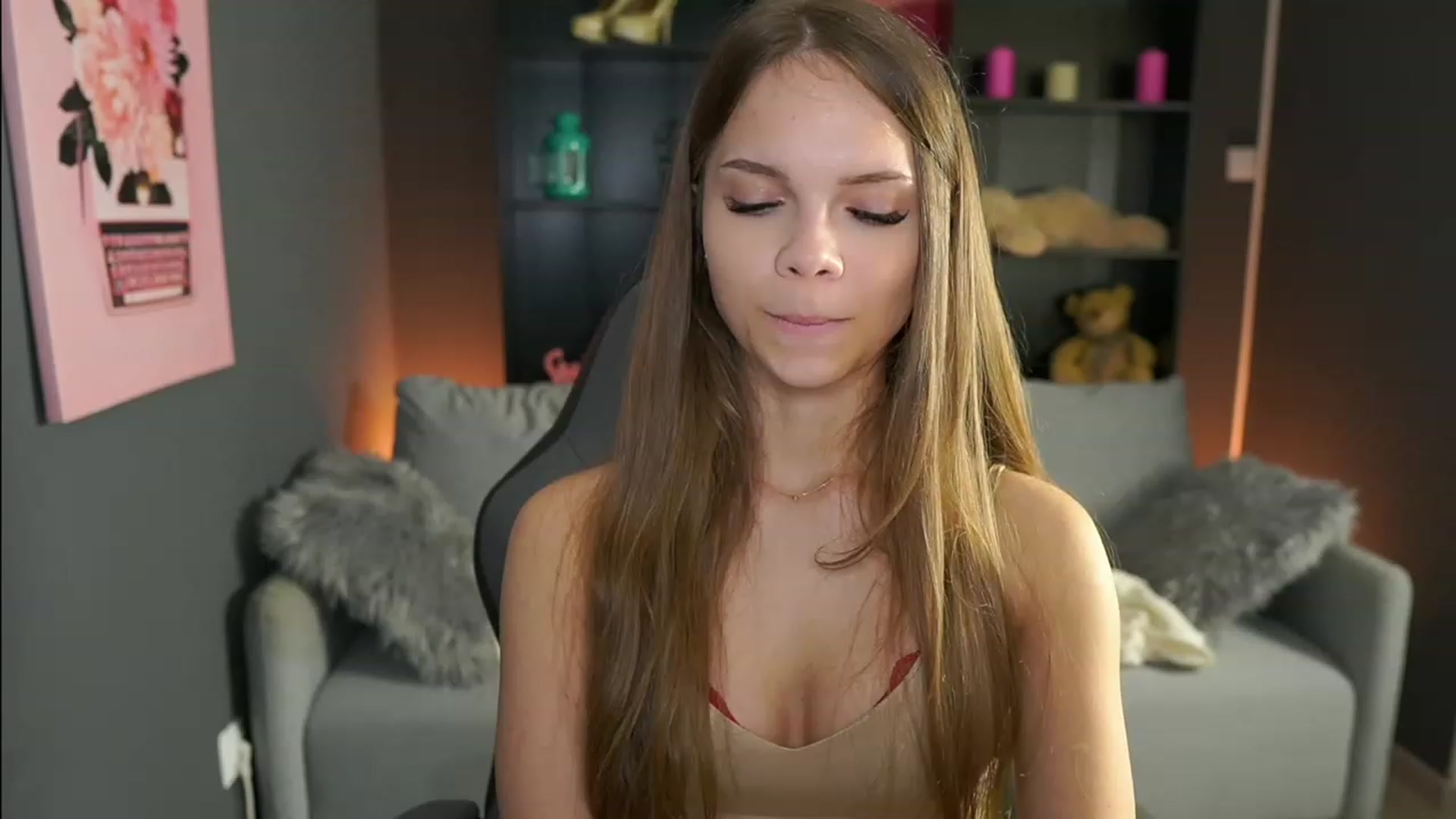 Gallery image thumbnail from Natasha_Malk's myfreecams stream on, 11/28/2023, 15:54 image 14 of 20