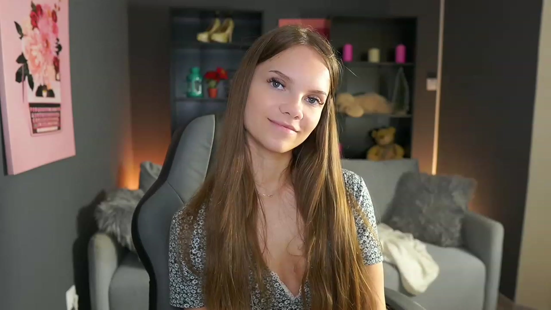 Gallery image thumbnail from Natasha_Malk's myfreecams stream on, 12/02/2023, 17:58 image 7 of 20