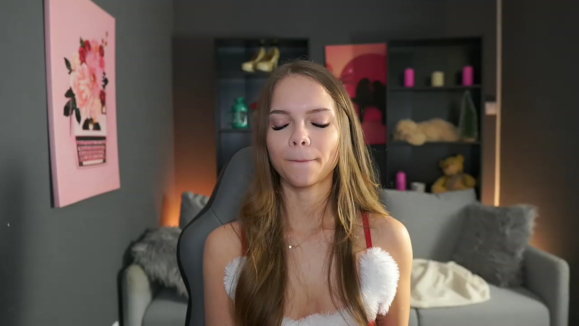 Gallery image thumbnail from Natasha_Malk's myfreecams stream on, 12/08/2023, 14:16 image 17 of 20