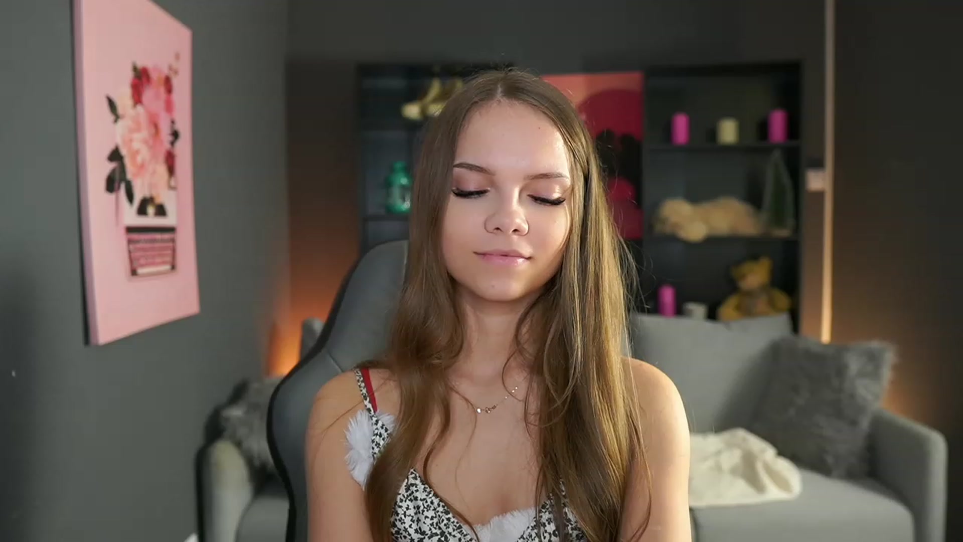 Gallery image thumbnail from Natasha_Malk's myfreecams stream on, 12/08/2023, 15:43 image 13 of 20