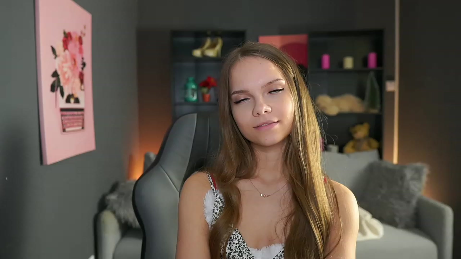 Gallery image thumbnail from Natasha_Malk's myfreecams stream on, 12/08/2023, 15:43 image 8 of 20
