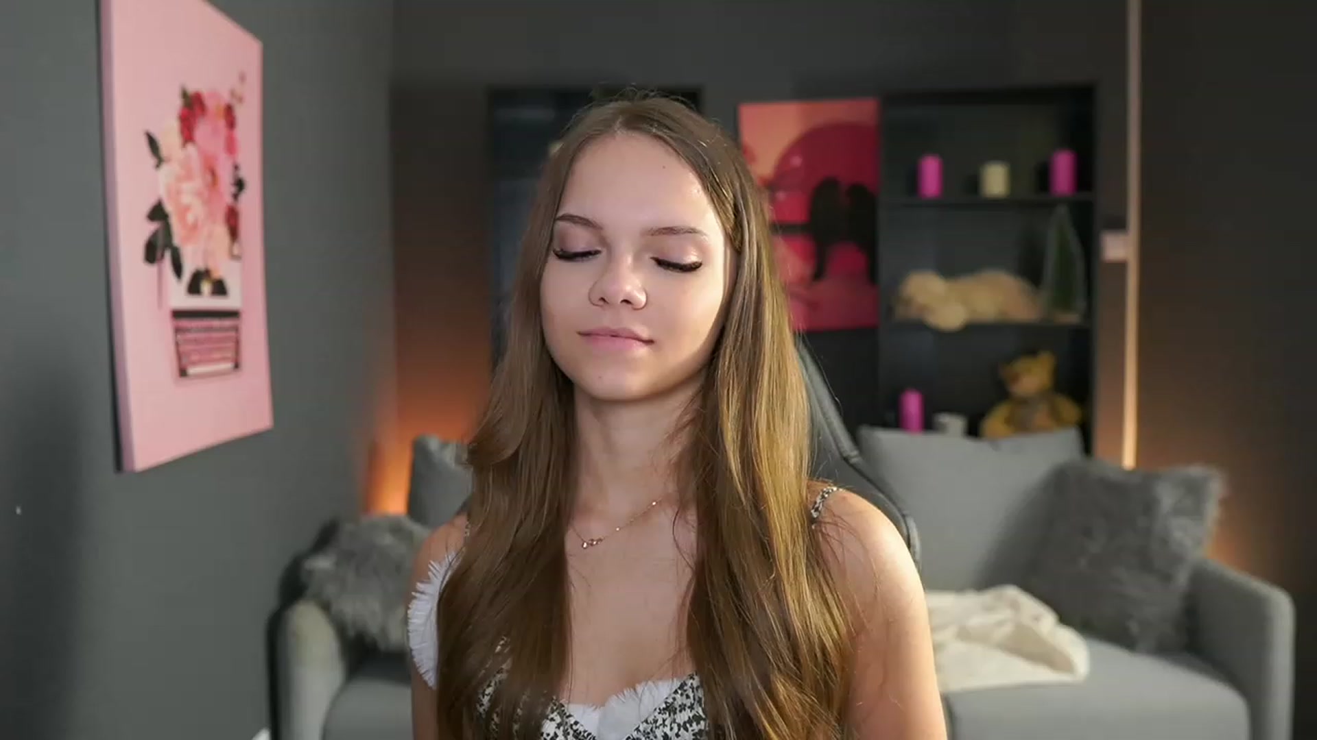 Gallery image thumbnail from Natasha_Malk's myfreecams stream on, 12/08/2023, 17:59 image 6 of 20