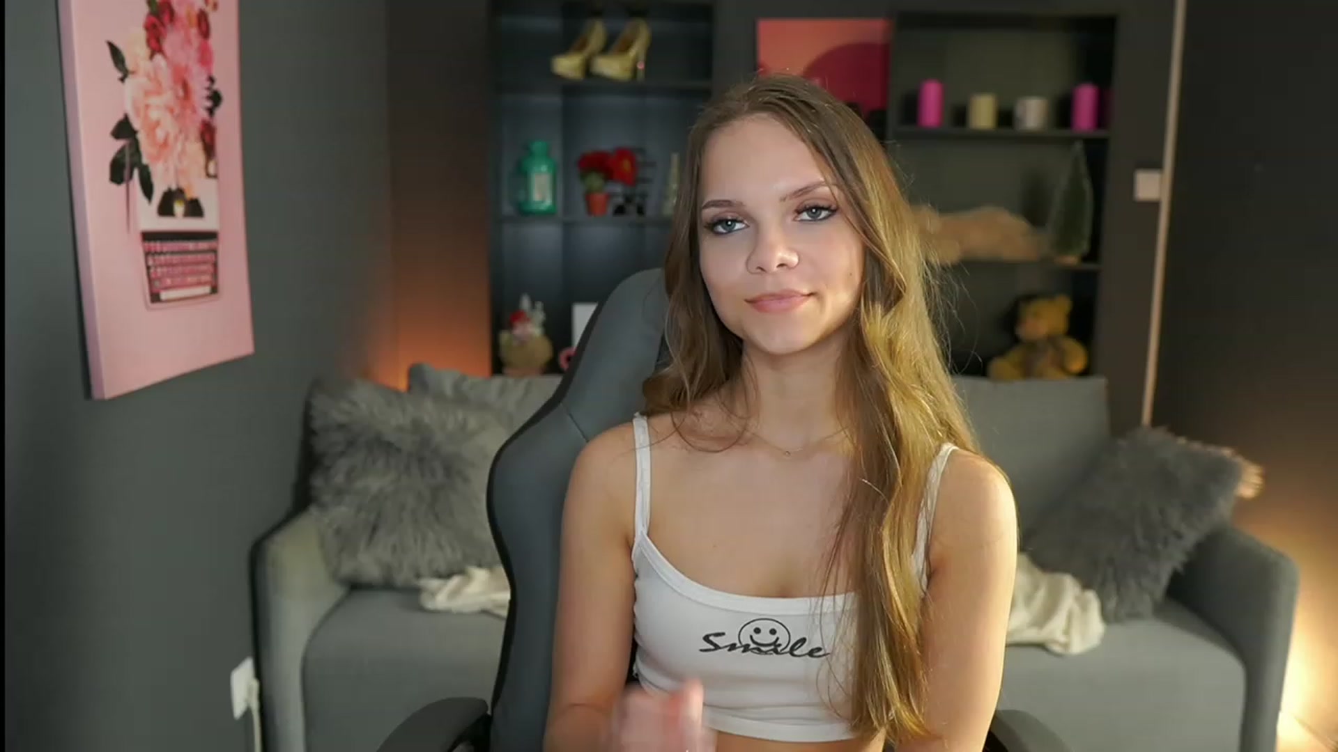 Gallery image thumbnail from Natasha_Malk's myfreecams stream on, 12/14/2023, 15:18 image 1 of 20