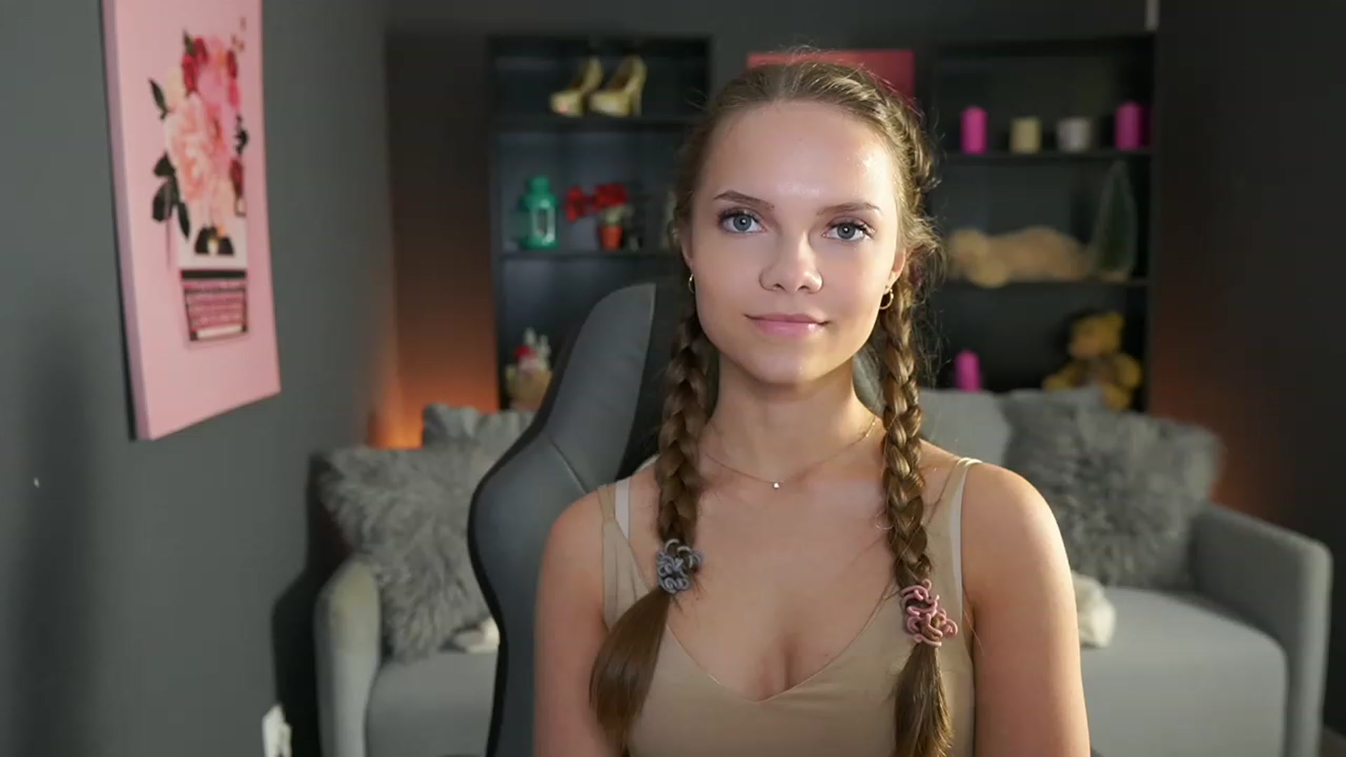 Gallery image thumbnail from Natasha_Malk's myfreecams stream on, 12/17/2023, 17:31 image 3 of 20