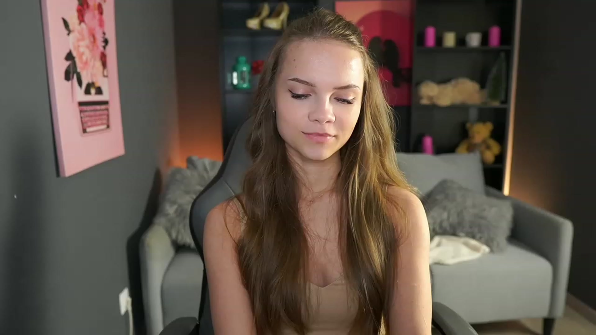 Gallery image thumbnail from Natasha_Malk's myfreecams stream on, 12/20/2023, 17:12 image 4 of 20