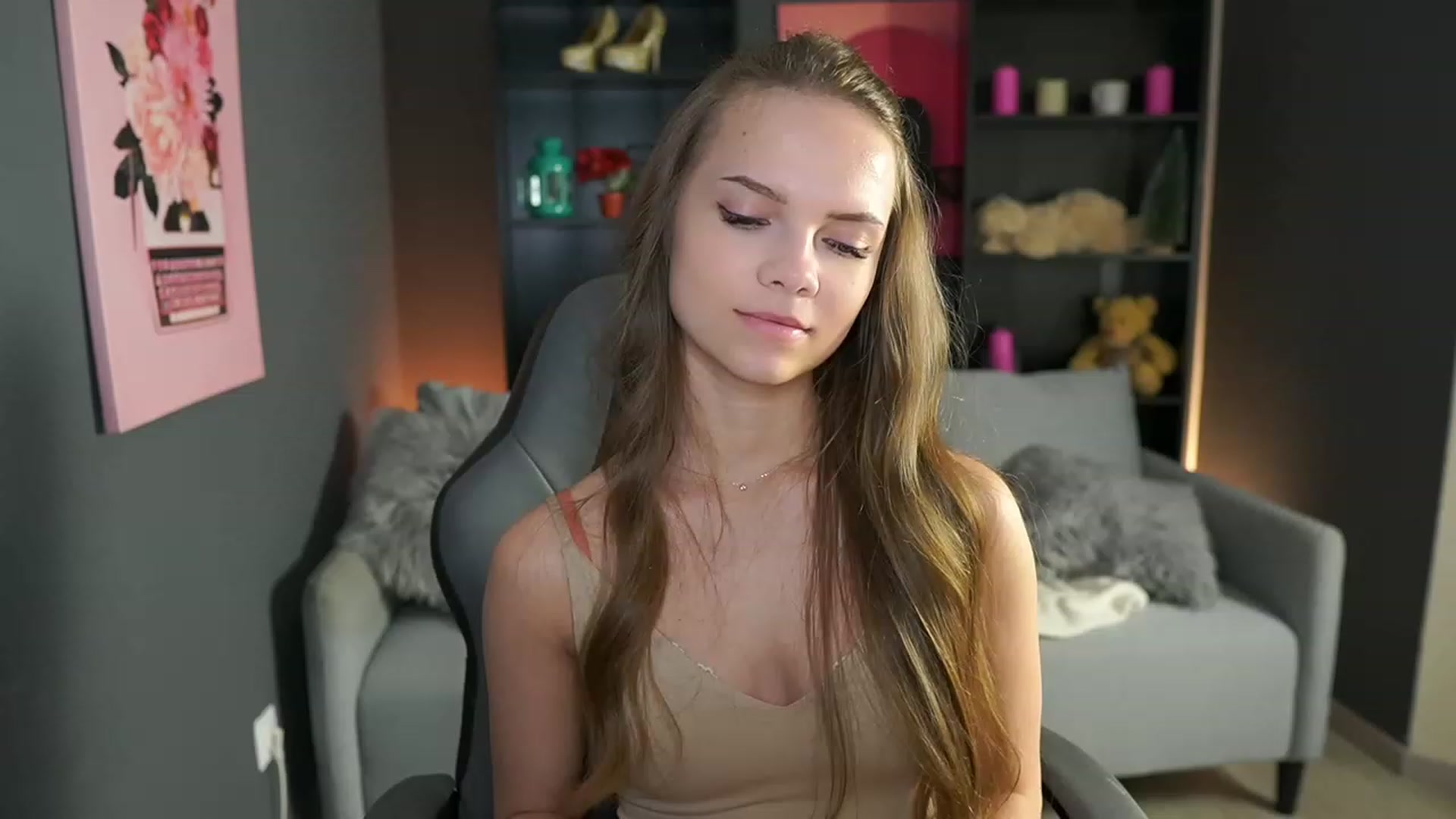Gallery image thumbnail from Natasha_Malk's myfreecams stream on, 12/20/2023, 18:18 image 12 of 20