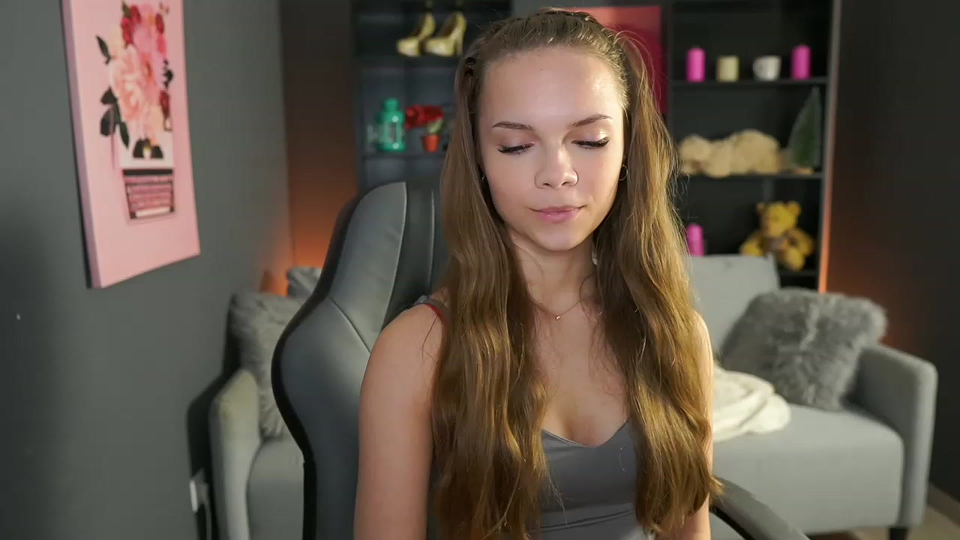 Gallery image thumbnail from Natasha_Malk's myfreecams stream on, 12/29/2023, 18:05 image 8 of 20