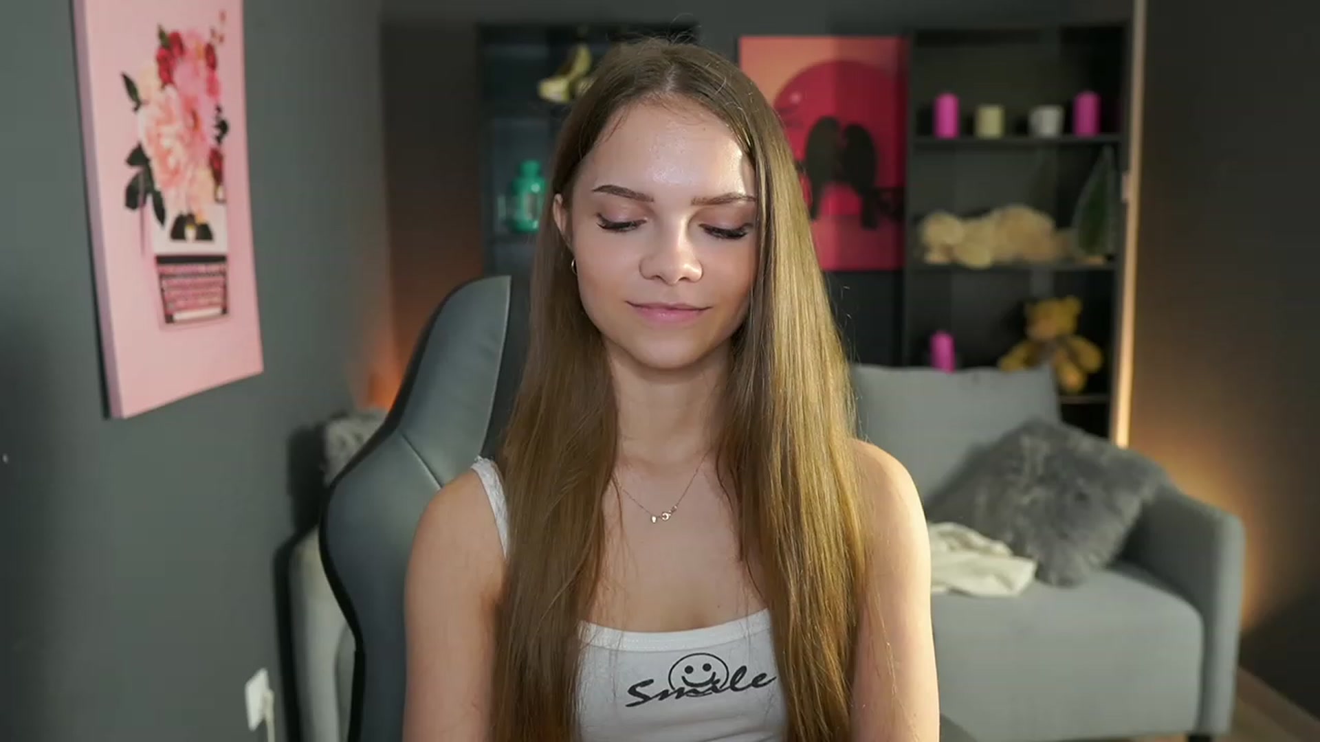 Gallery image thumbnail from Natasha_Malk's myfreecams stream on, 01/03/2024, 18:17 image 3 of 20
