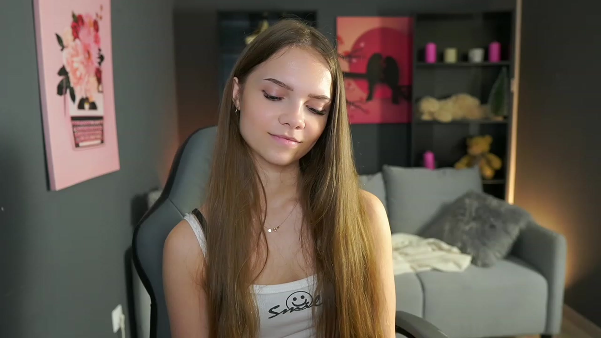 Gallery image thumbnail from Natasha_Malk's myfreecams stream on, 01/03/2024, 18:17 image 2 of 20