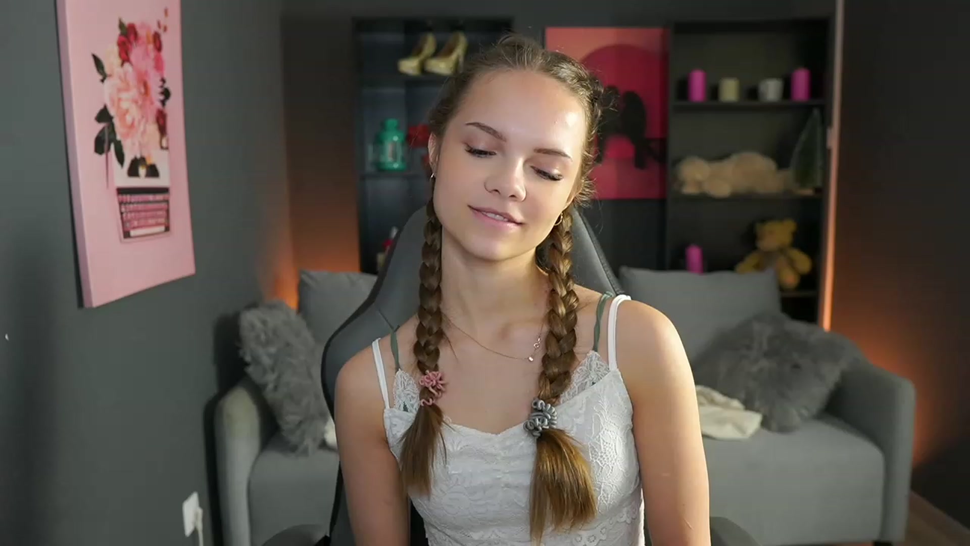Gallery image thumbnail from Natasha_Malk's myfreecams stream on, 01/05/2024, 14:11 image 8 of 20