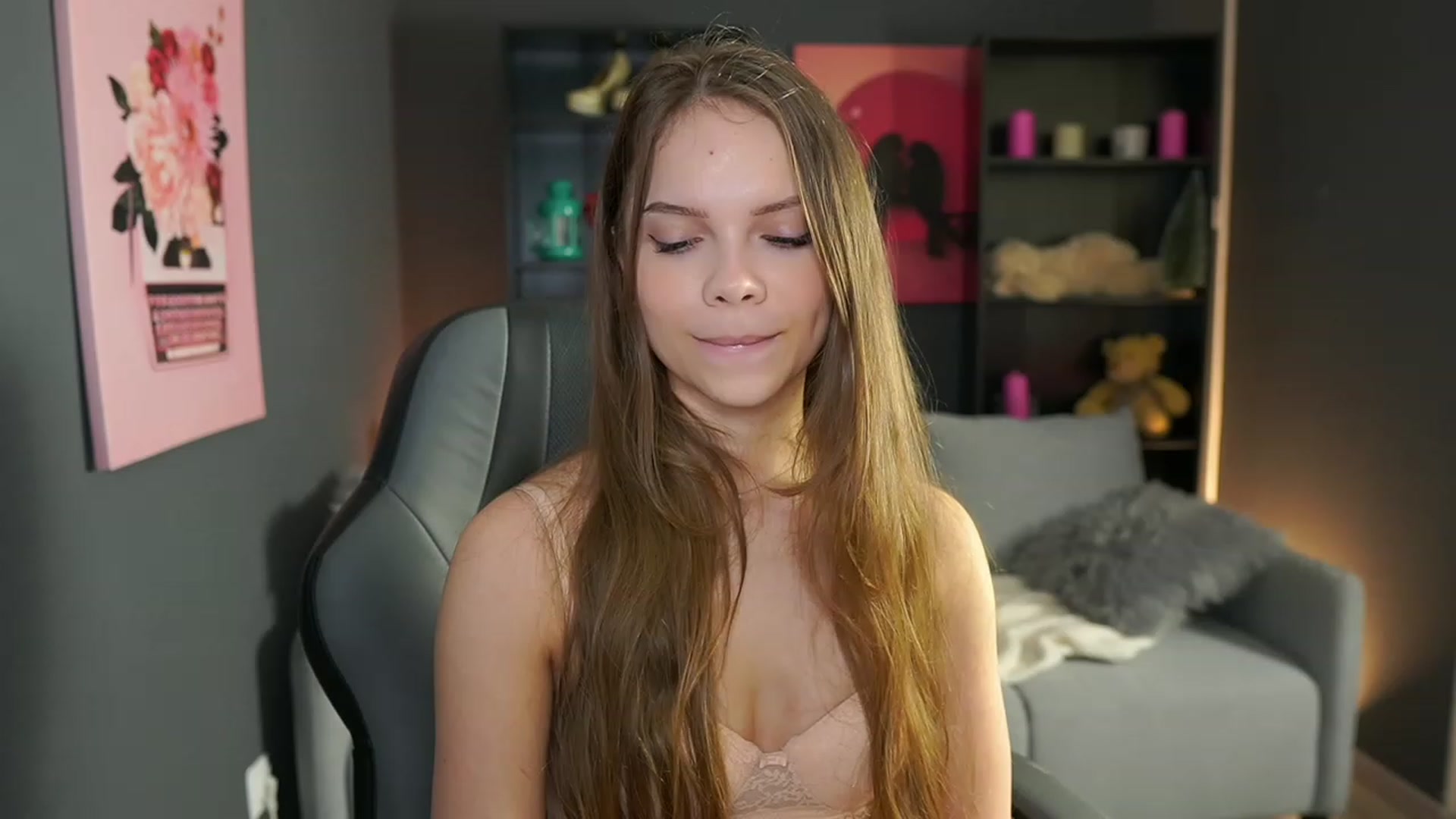 Gallery image thumbnail from Natasha_Malk's myfreecams stream on, 01/09/2024, 17:17 image 13 of 20