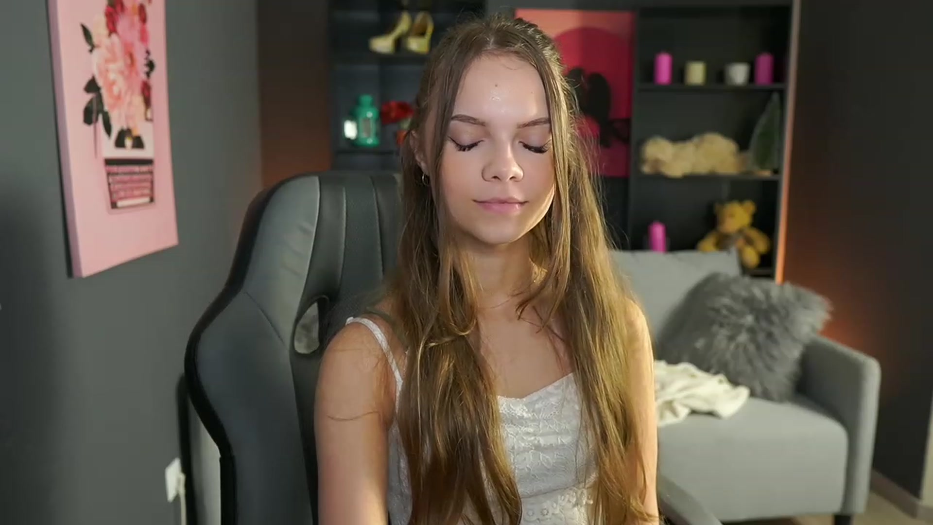 Gallery image thumbnail from Natasha_Malk's myfreecams stream on, 01/10/2024, 15:46 image 17 of 20