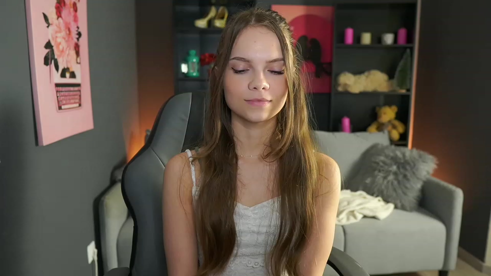 Gallery image thumbnail from Natasha_Malk's myfreecams stream on, 01/10/2024, 15:46 image 5 of 20