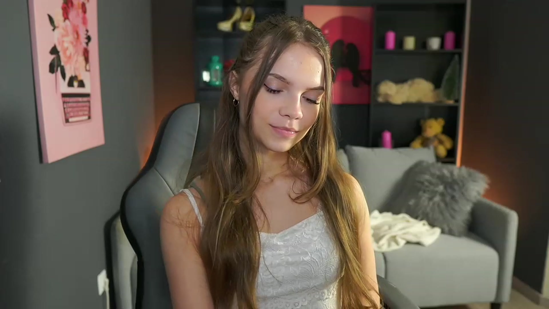 Gallery image thumbnail from Natasha_Malk's myfreecams stream on, 01/10/2024, 15:46 image 13 of 20