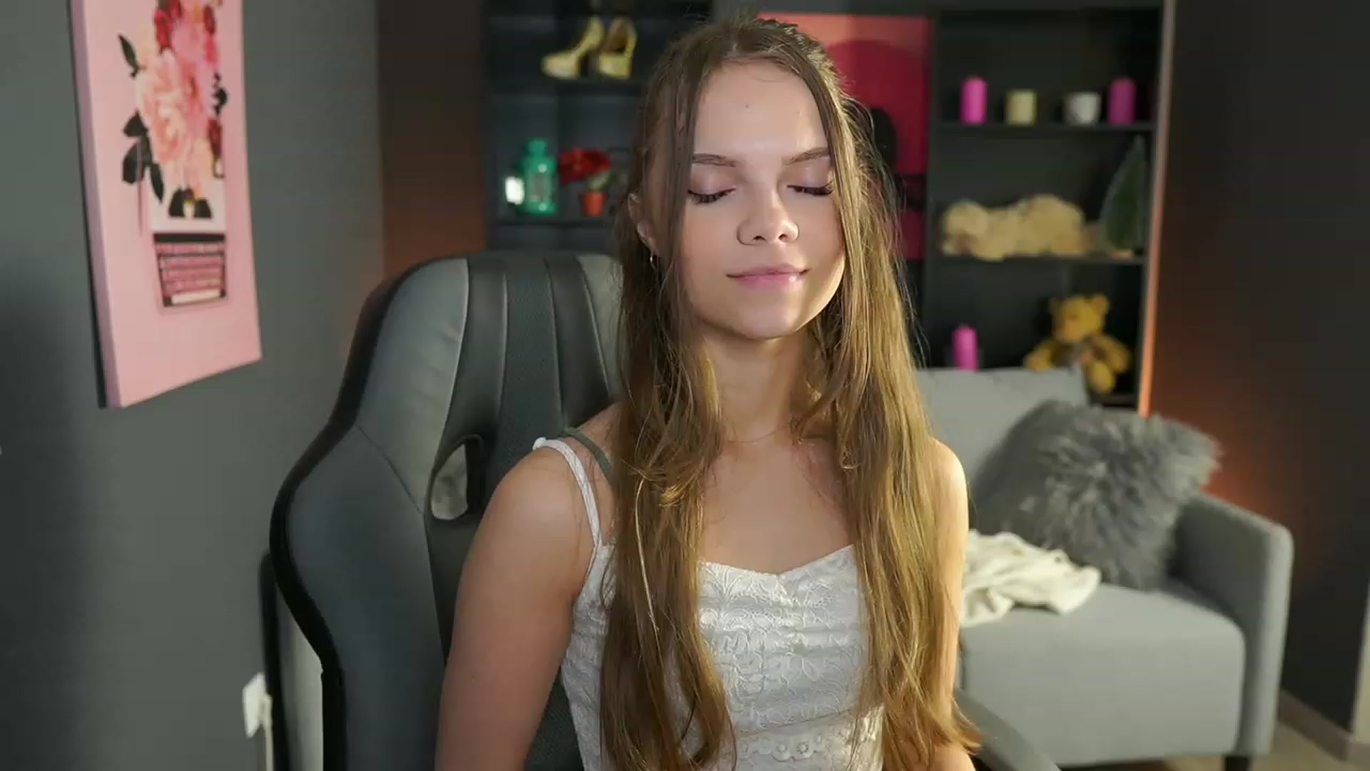Gallery image thumbnail from Natasha_Malk's myfreecams stream on, 01/10/2024, 15:46 image 2 of 20
