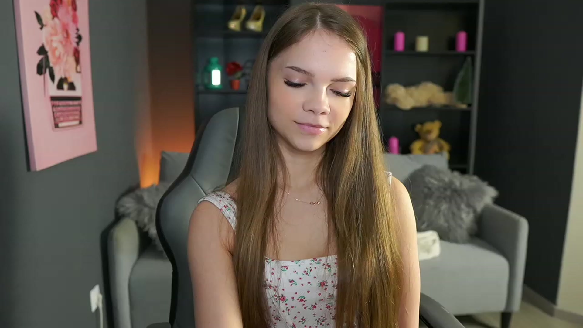 Gallery image thumbnail from Natasha_Malk's myfreecams stream on, 01/24/2024, 14:18 image 12 of 20